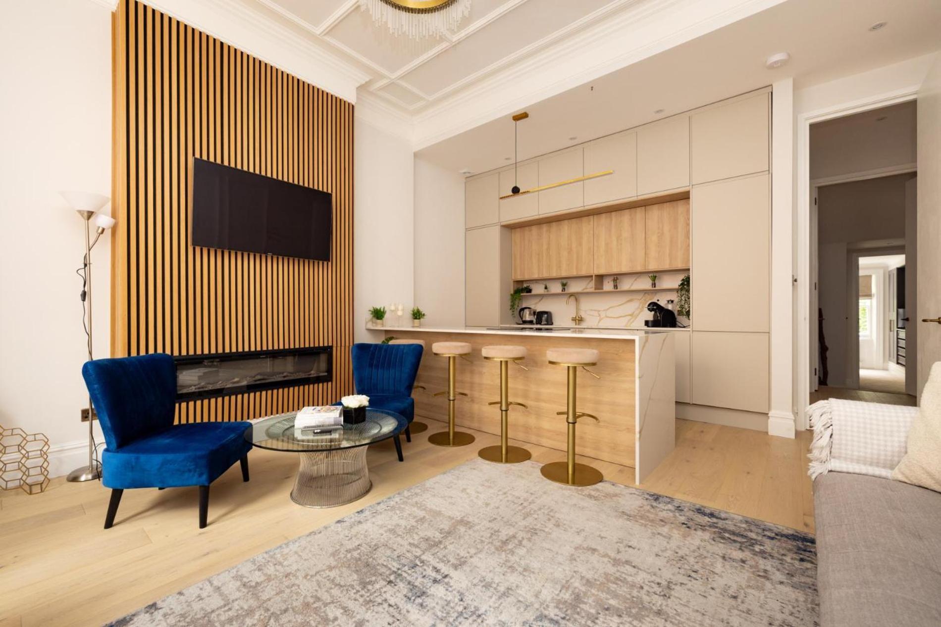 Lovers - Newly Refurbished 2 Bedroom In Chelsea Apartment *