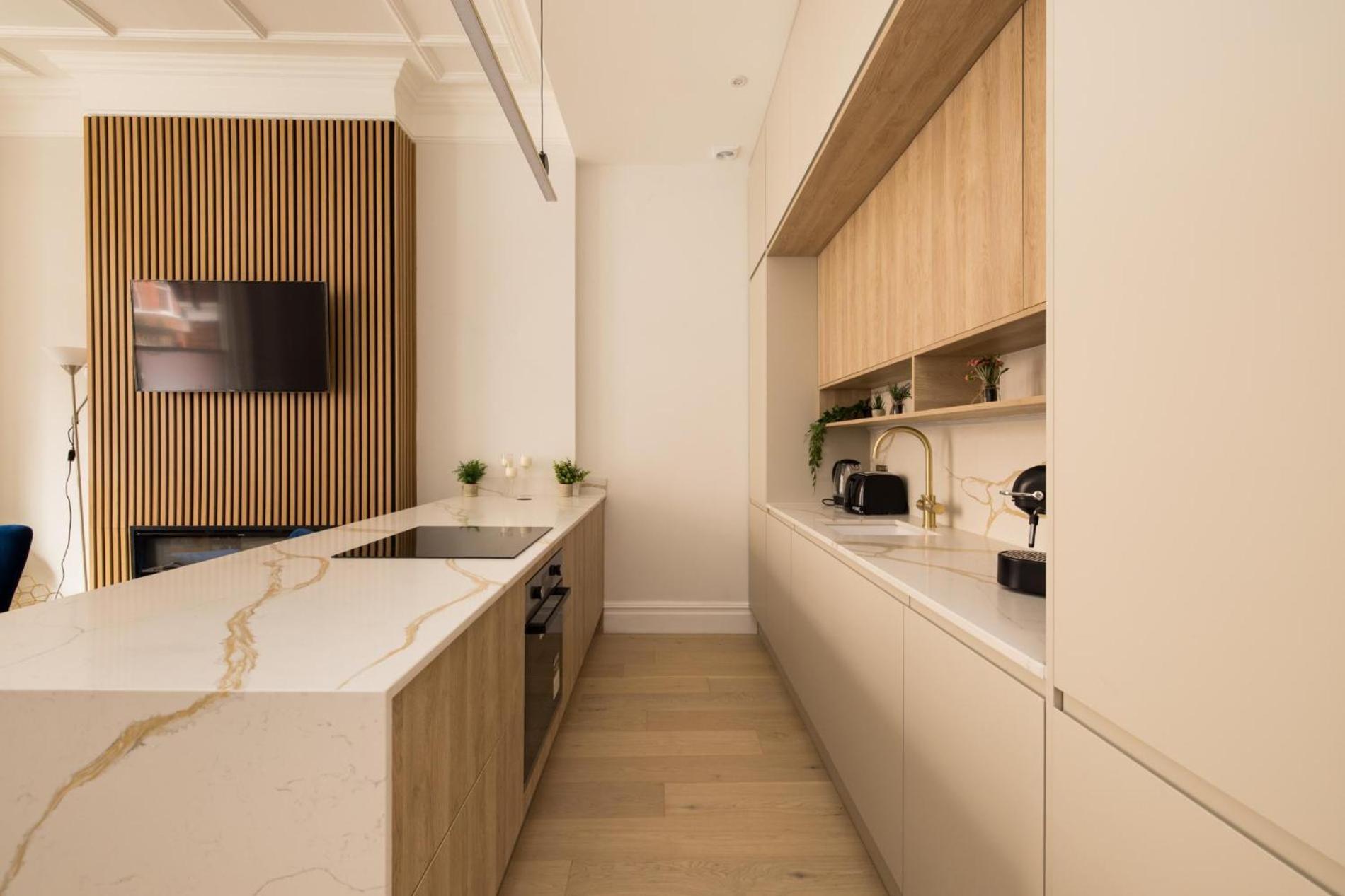 Apartment Lovers - Newly Refurbished 2 Bedroom In Chelsea