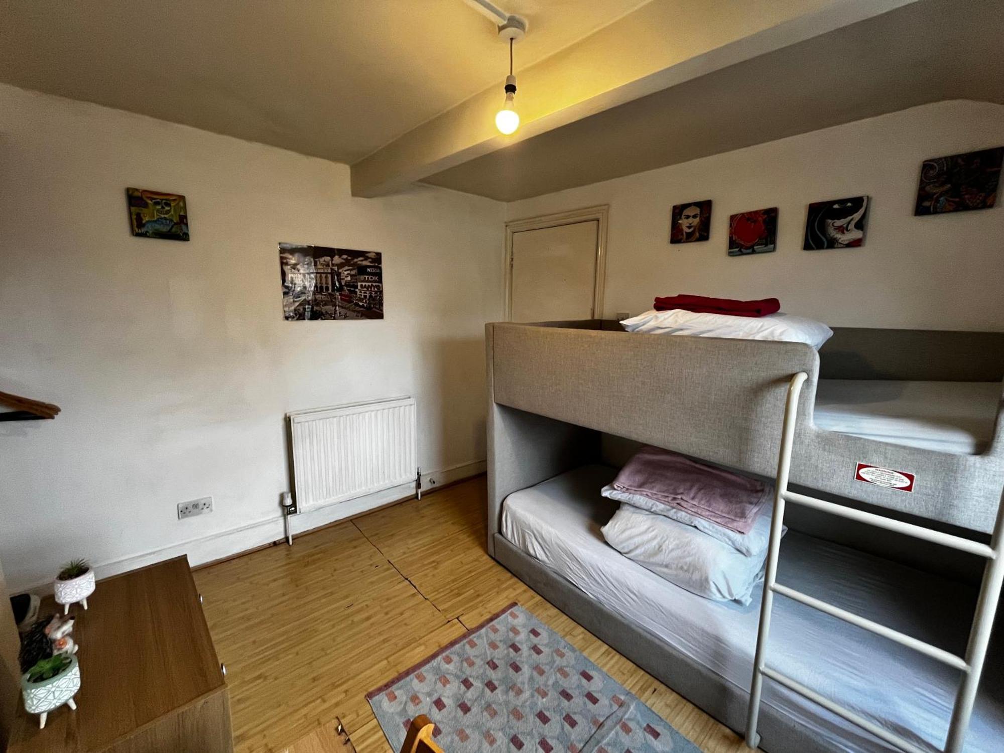 Guest house Keysan House 5 2*