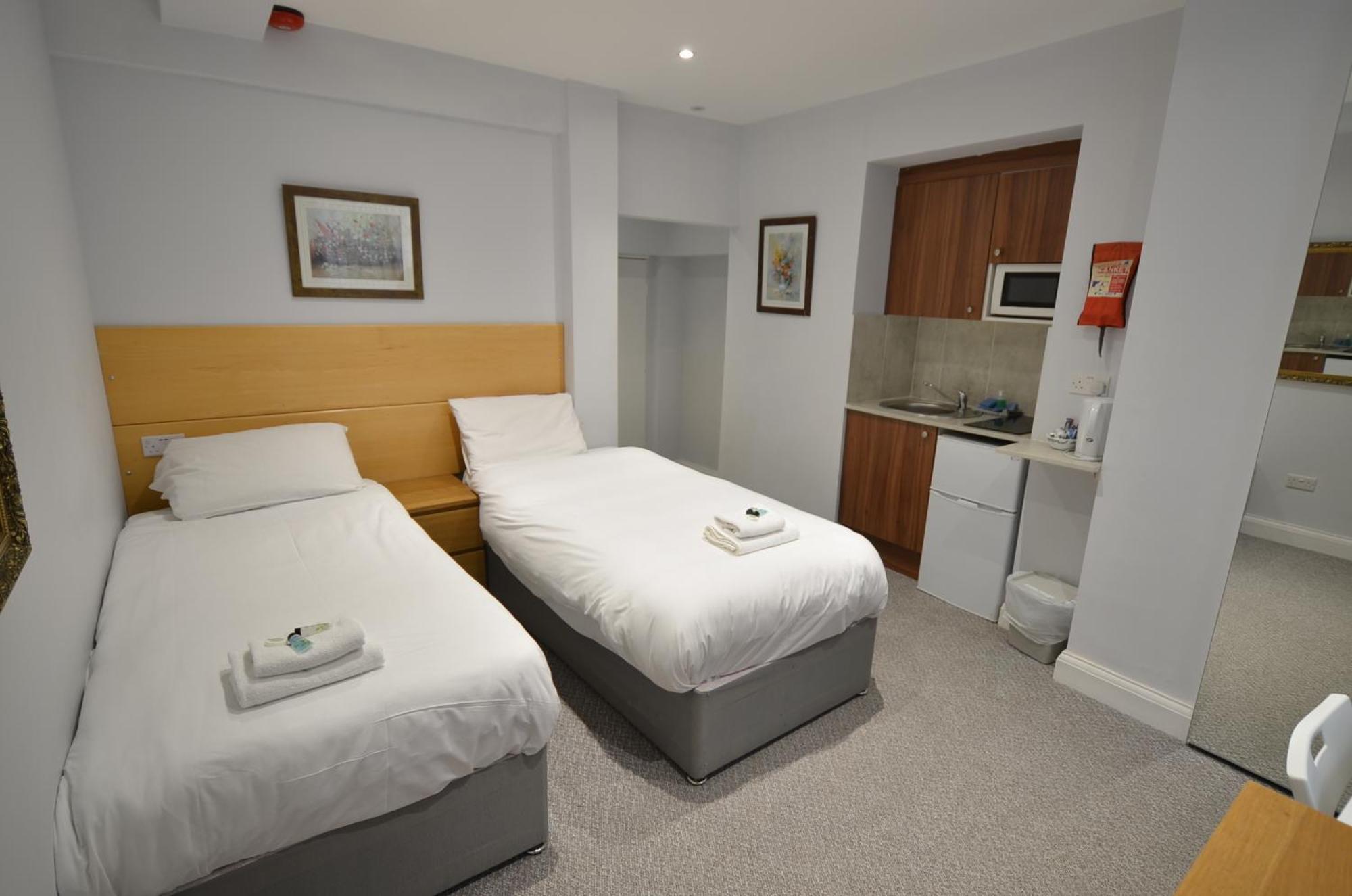Amber Hotel-suites London