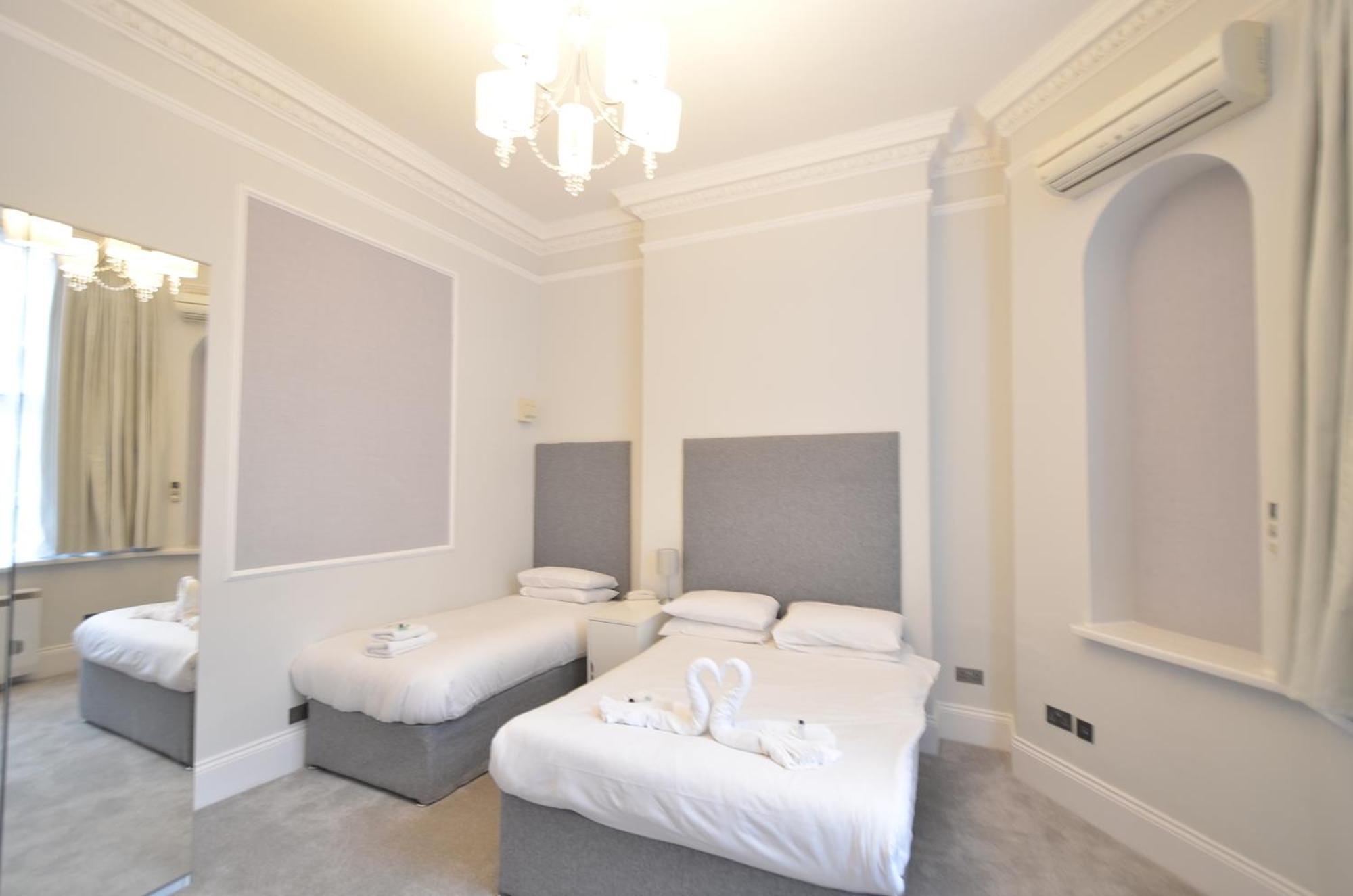 Amber Hotel-suites London