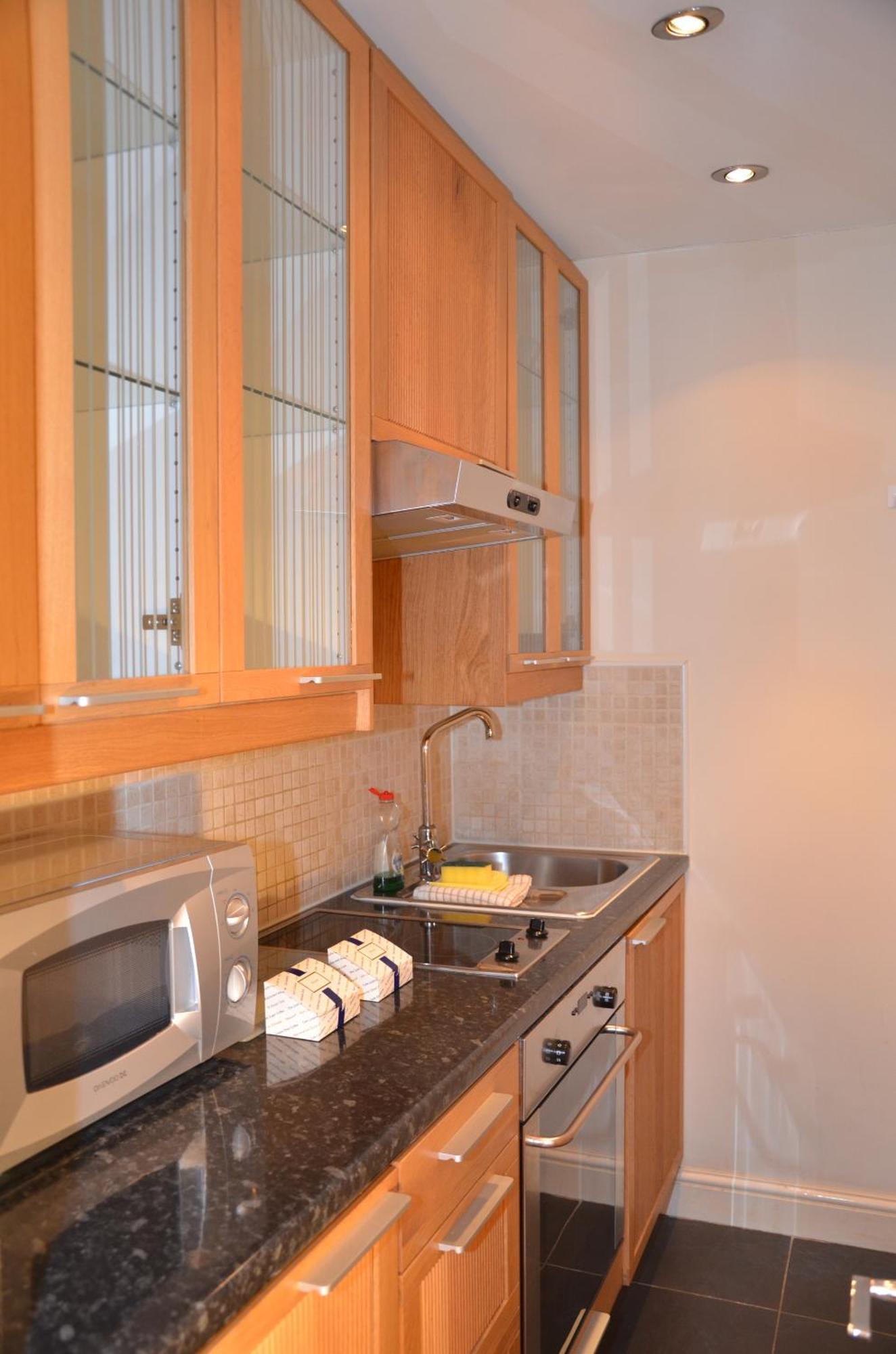 Amber Hotel-suites Hotel London