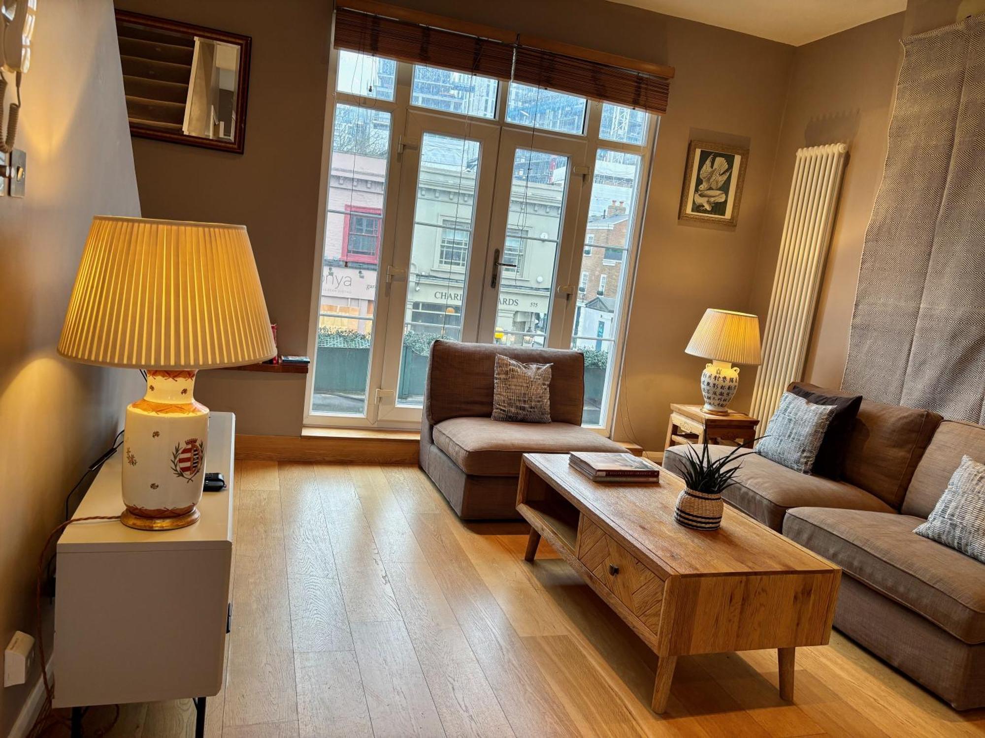 Apartamento Luxury 2 Bed Flat Kings Road, Fulham Londres
