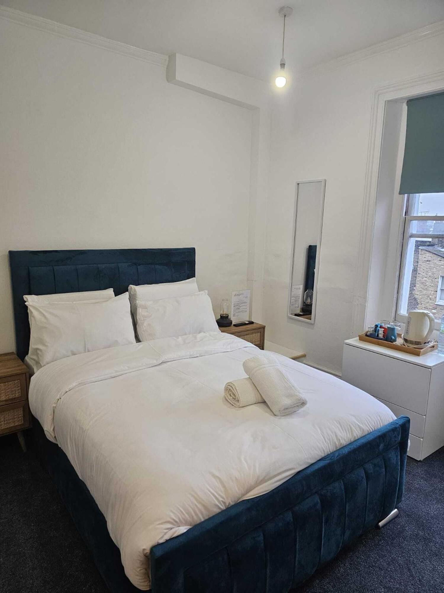 The Chapter- Knightsbridge Apartment