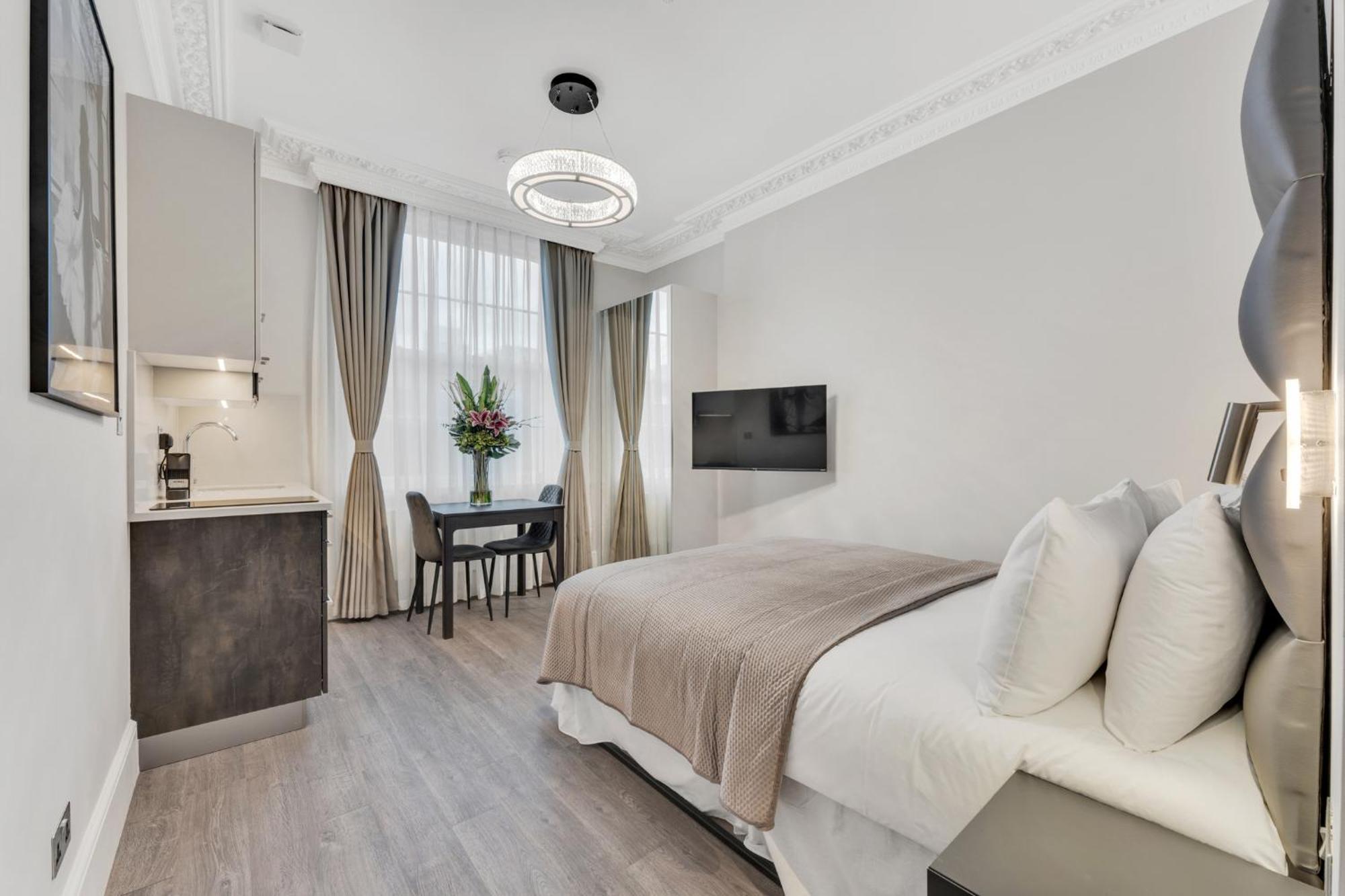 Cleveland Residences Bloomsbury Apartment London