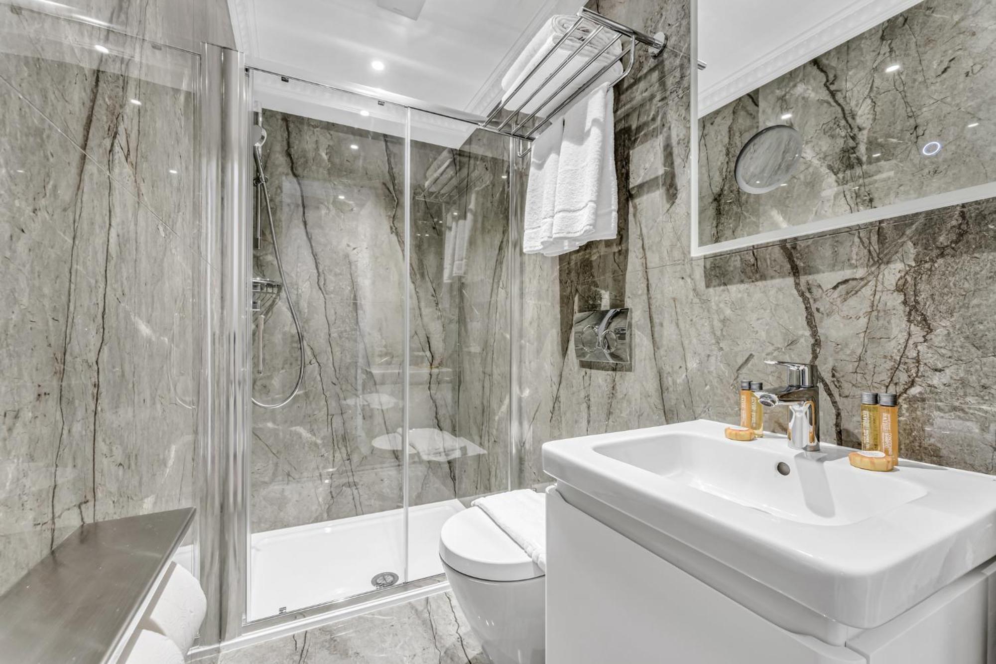 Cleveland Residences Bloomsbury Apartment London