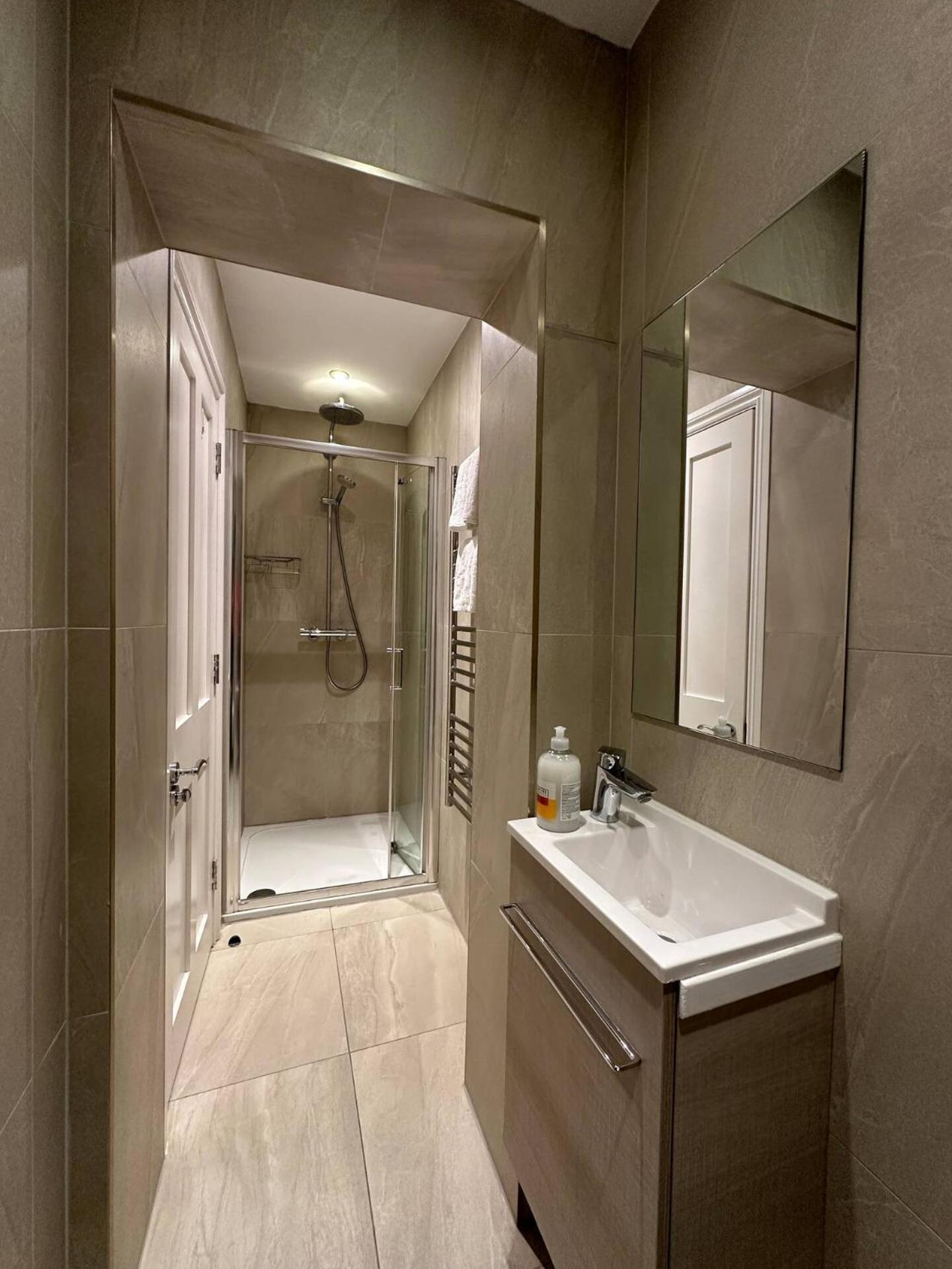 Elegant Marylebone Flat *