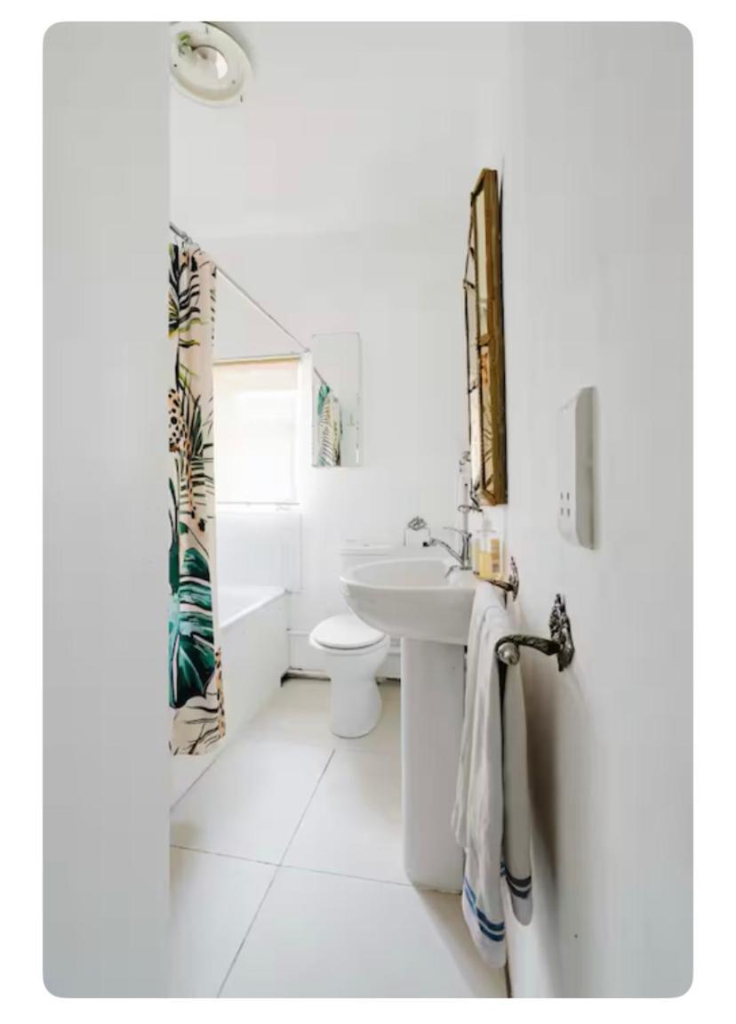 Homestay Double Next To The Famous Portobello Market *