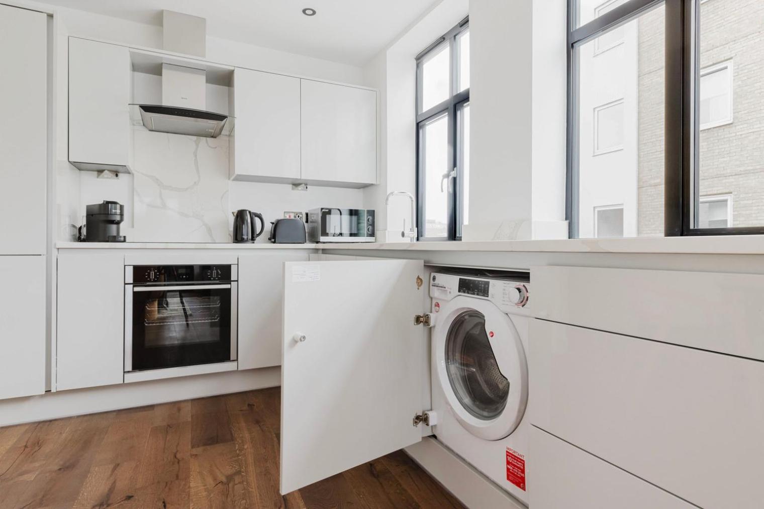 Blueground Whitechapel Balcony Nr Shops Bars Lon-569 Apartment *
