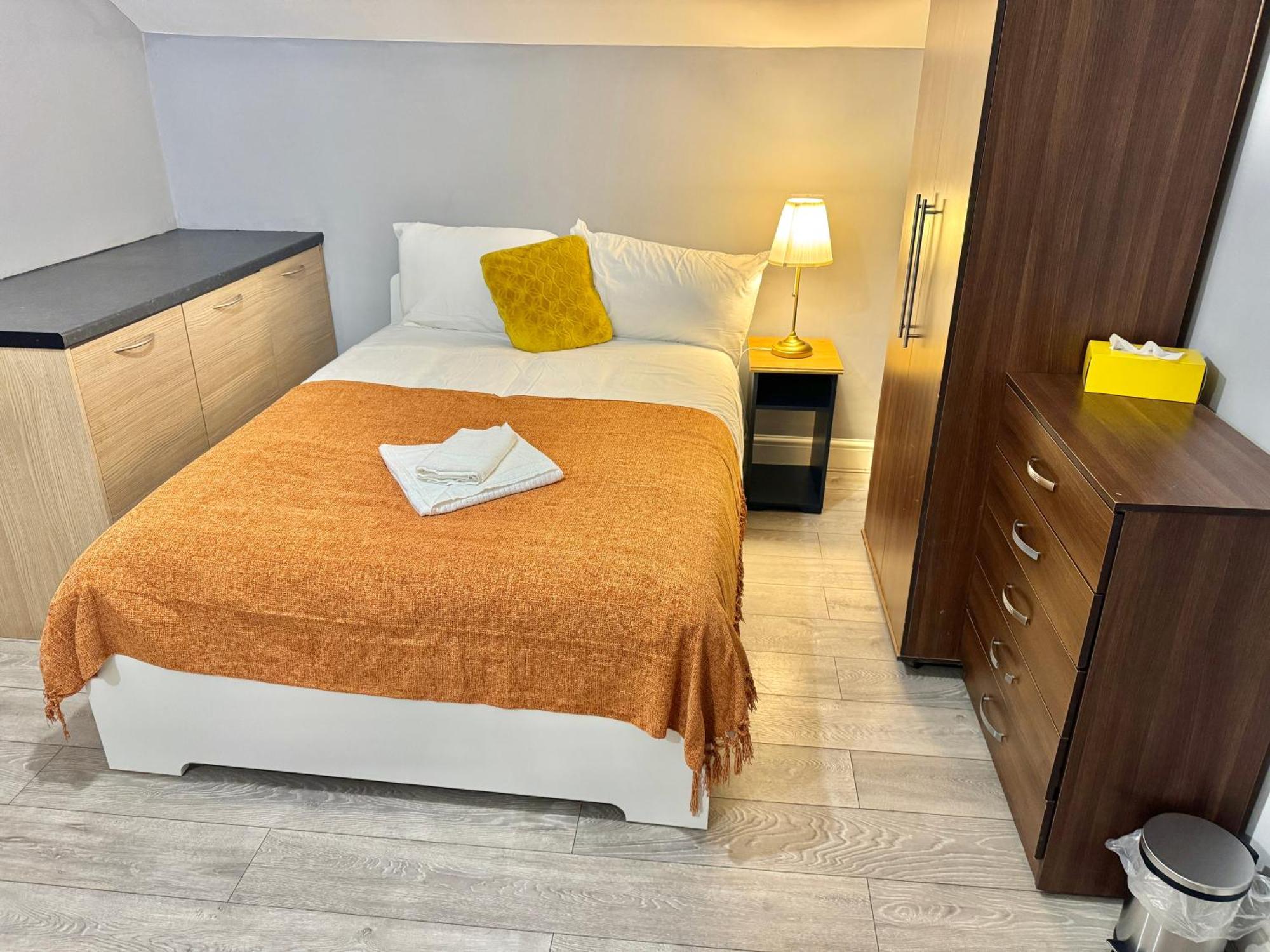 Homestay Private Bedrooms In Finsbury Park Station