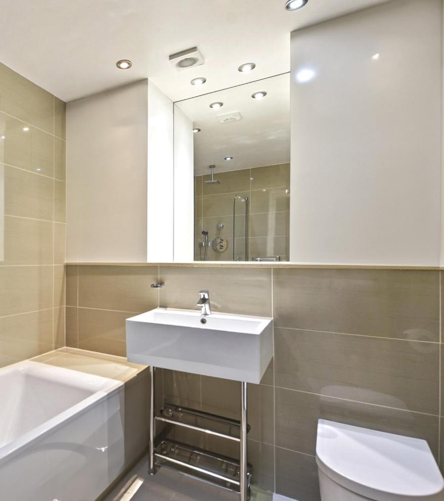 Cosy 4 Beds Apartment London