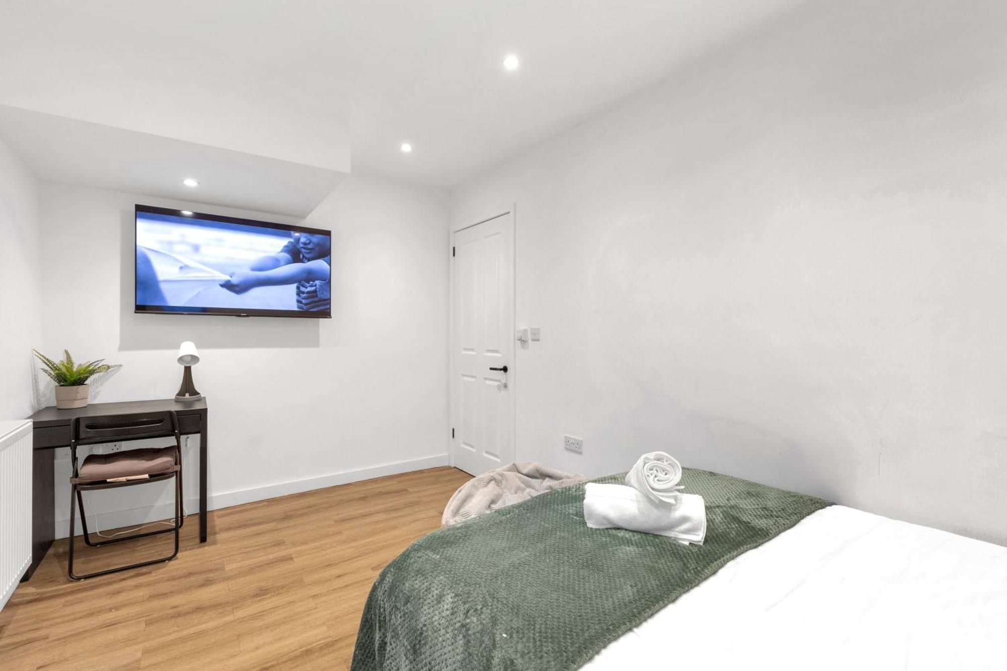 Casa de hóspedes Kensington With Private Bathroom & Garden *