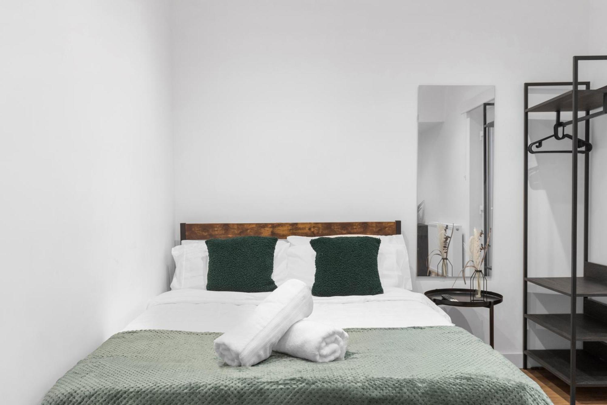 Kensington With Private Bathroom & Garden * Londres