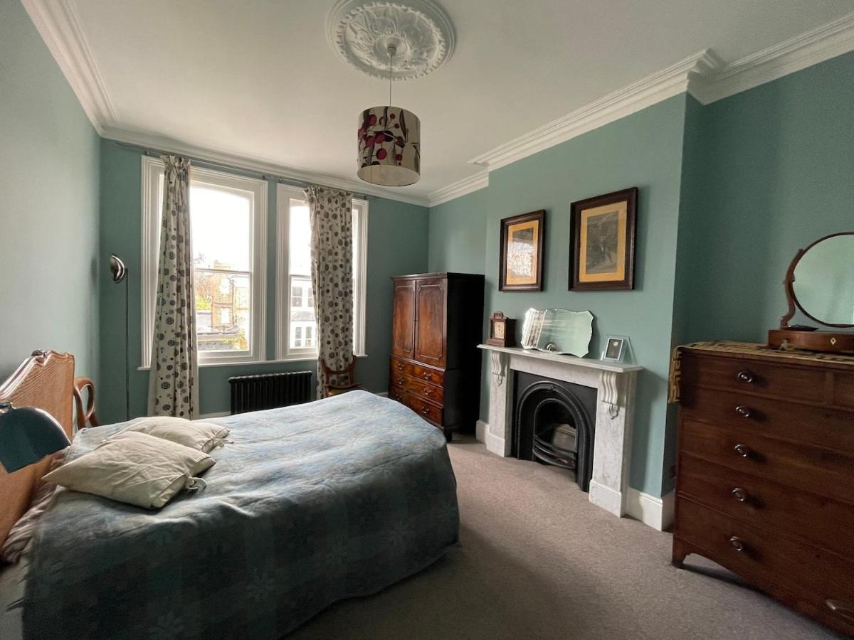 Villa Large Five Bed Victorian Family House With Large Garden *