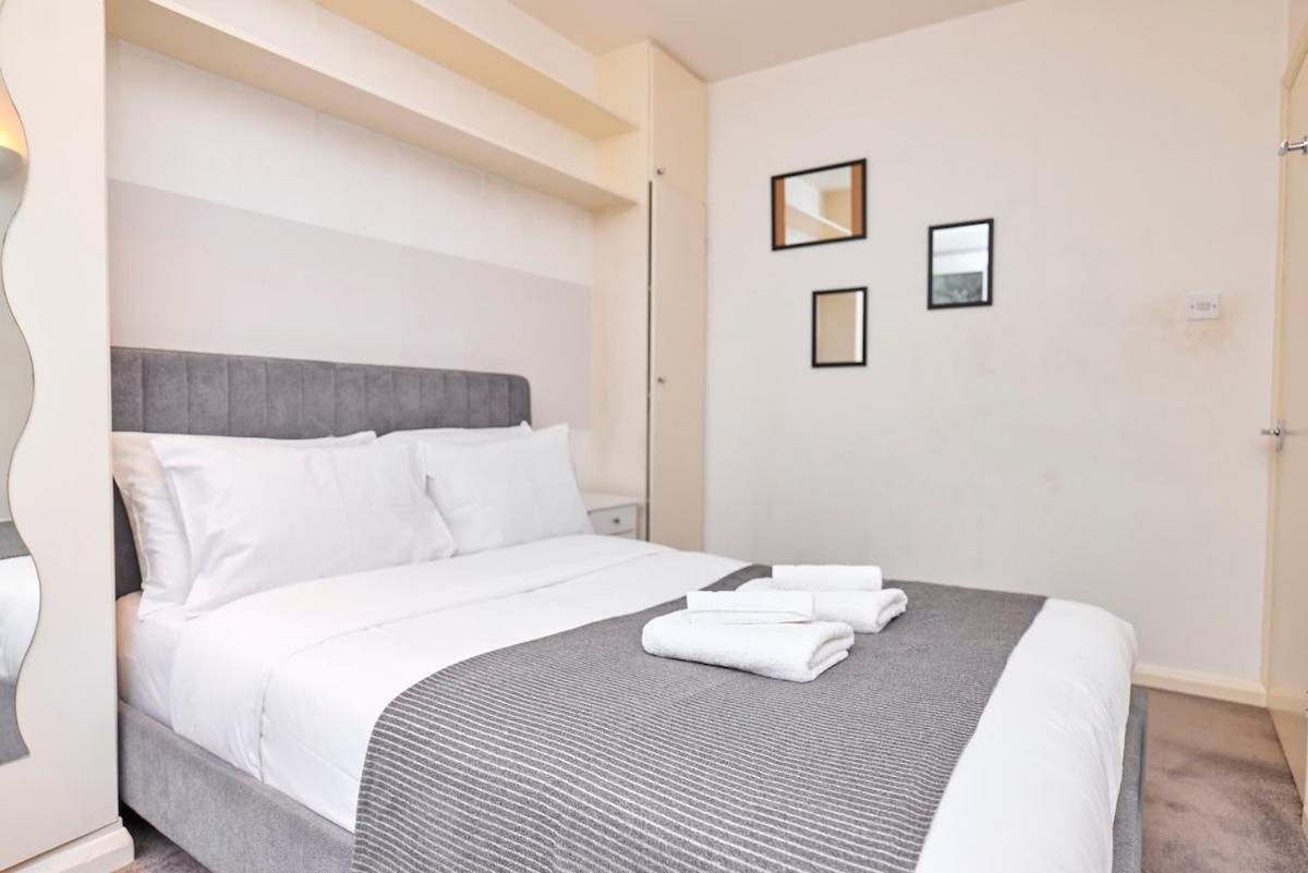 3 Bed With Parking In Maida Vale * London