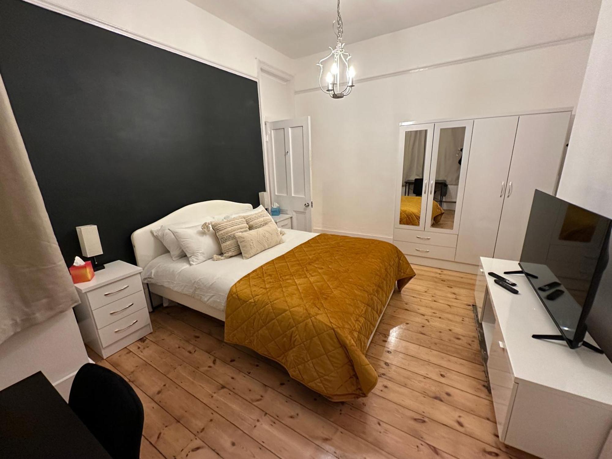 Fulham Tranquil 2bd King Bed With Parking & Gdn Apartment