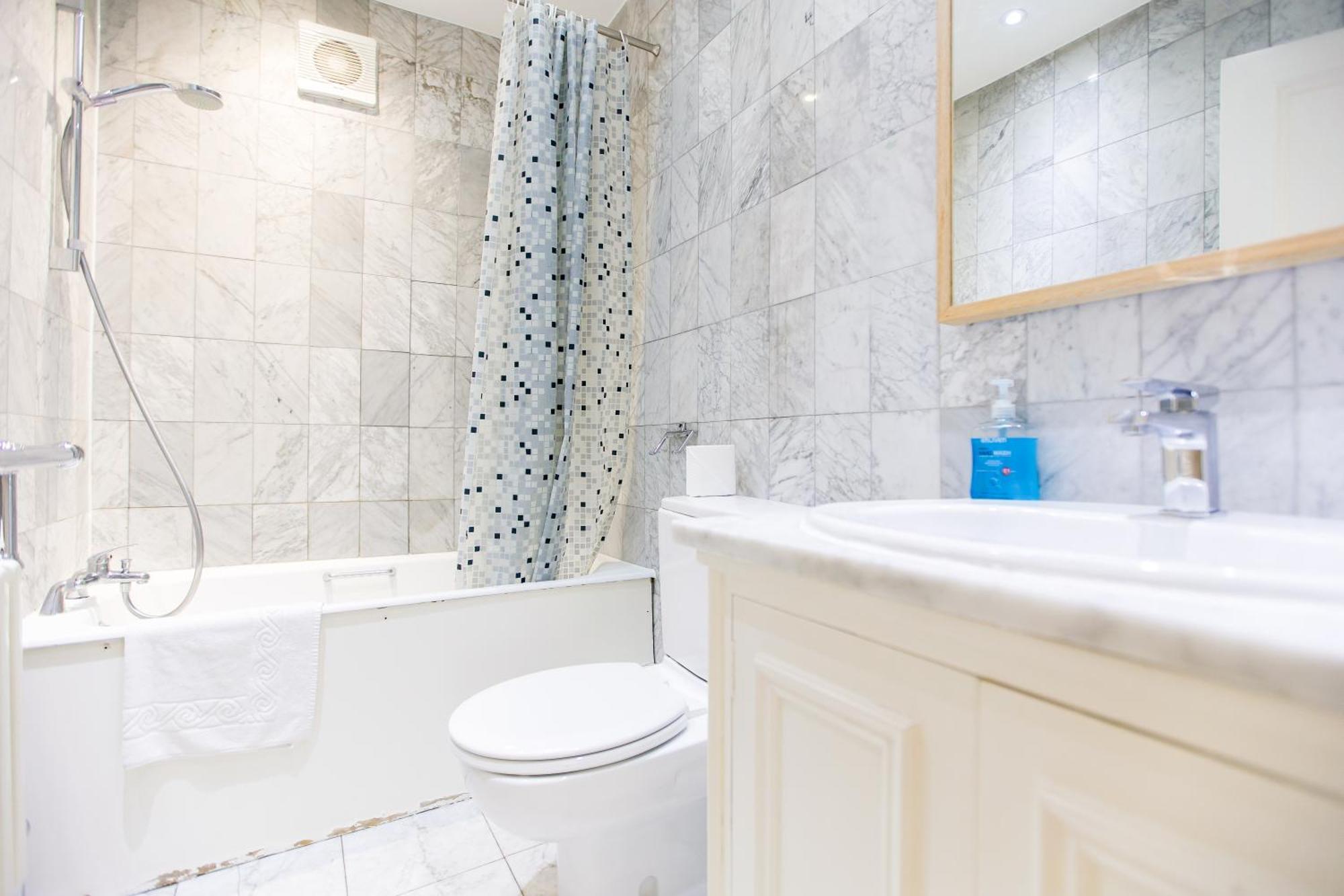 Apartment Charming With Good Wifi, 5 Min To Baker Str London