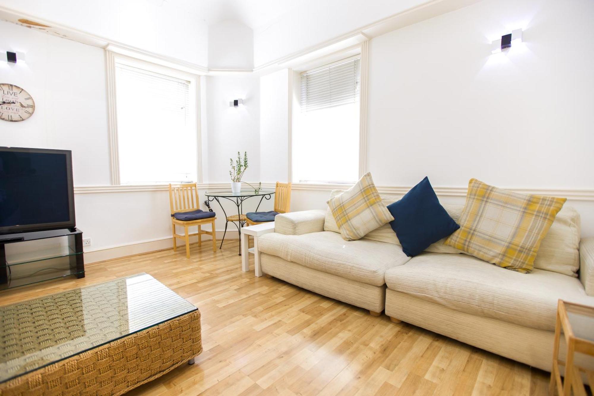 Apartment Charming With Good Wifi, 5 Min To Baker Str