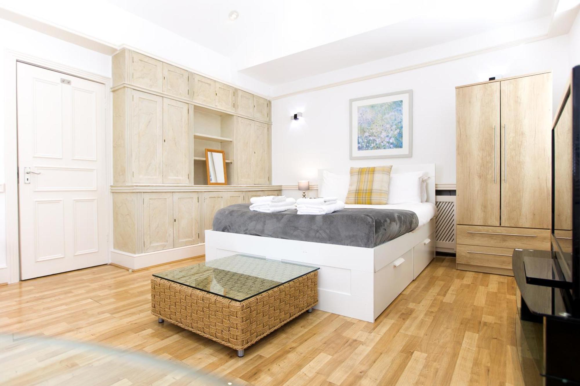 Charming With Good Wifi, 5 Min To Baker Str