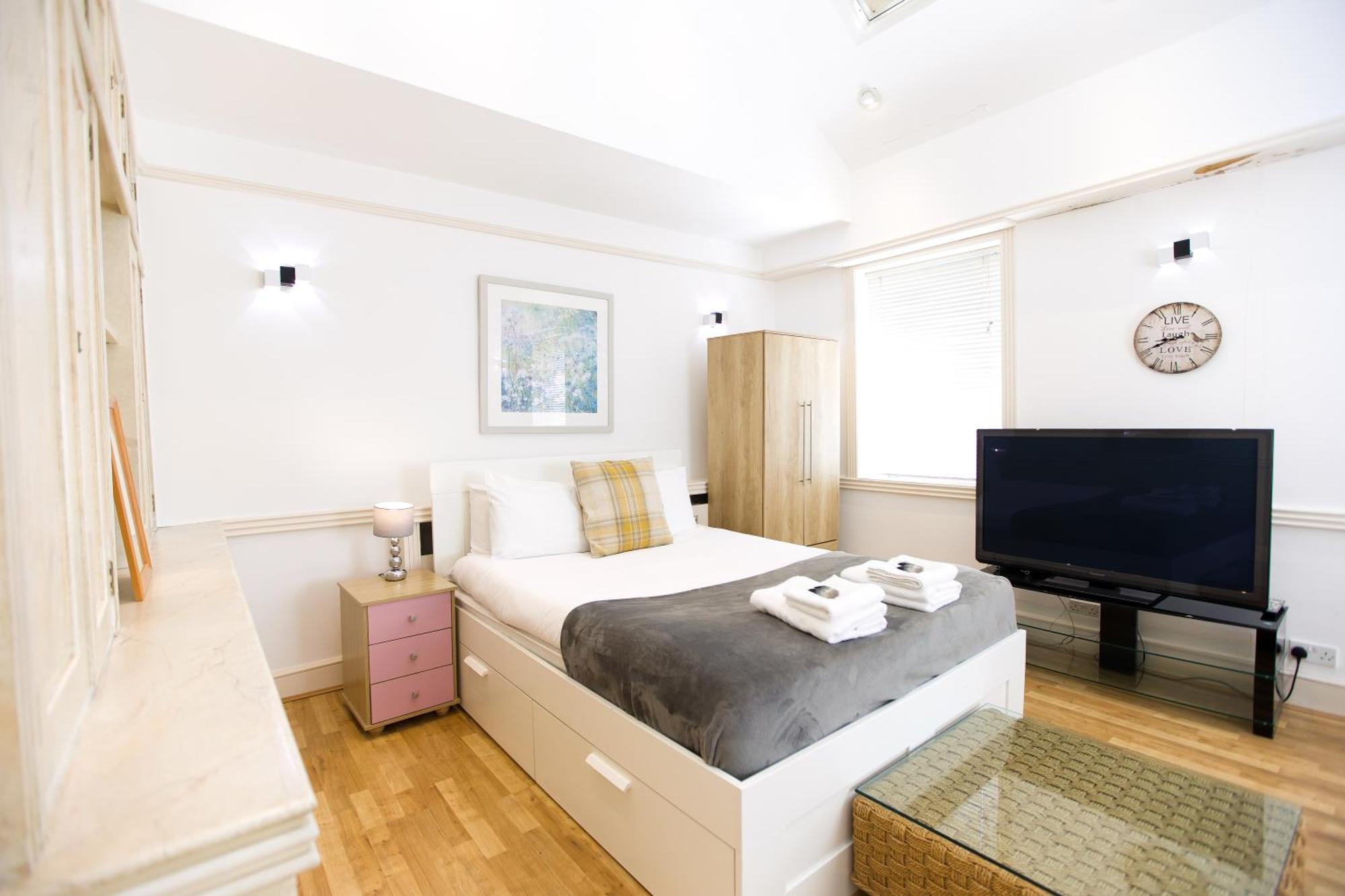 Apartment Charming With Good Wifi, 5 Min To Baker Str *