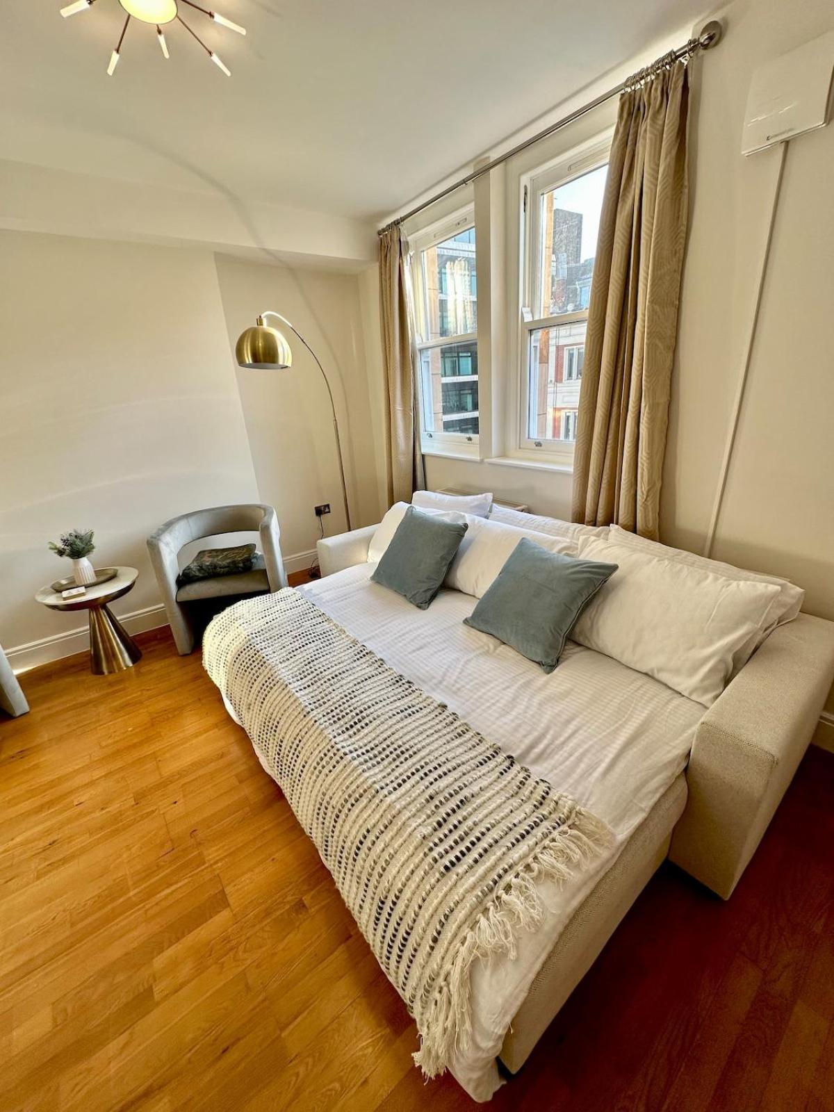 Holborn Convent Garden 2bed 2bath Near Station & Restaurants Apartment London