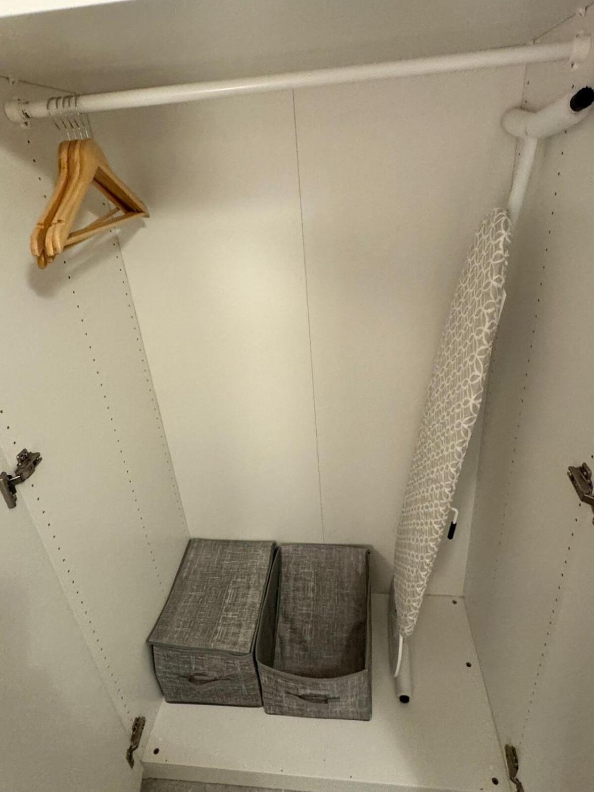 Apartment Cozy 2-bedroom Retreat In Kilburn Sf8 *