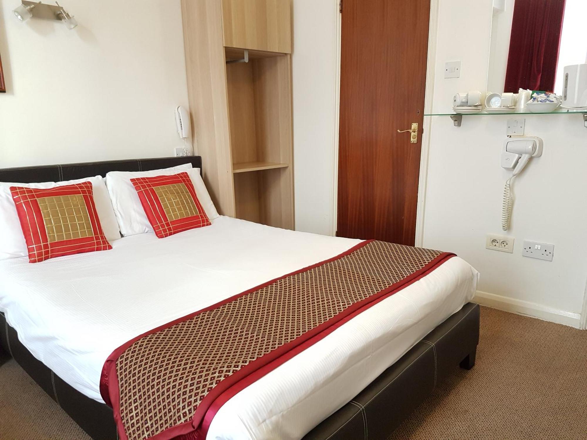 Abbey Court - Hyde Park London