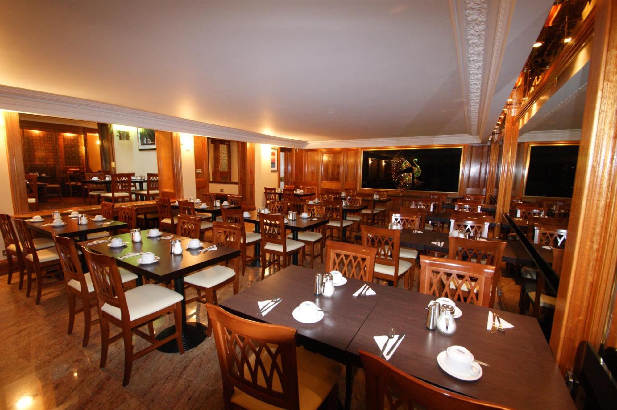 Abbey Court - Hyde Park Hotel