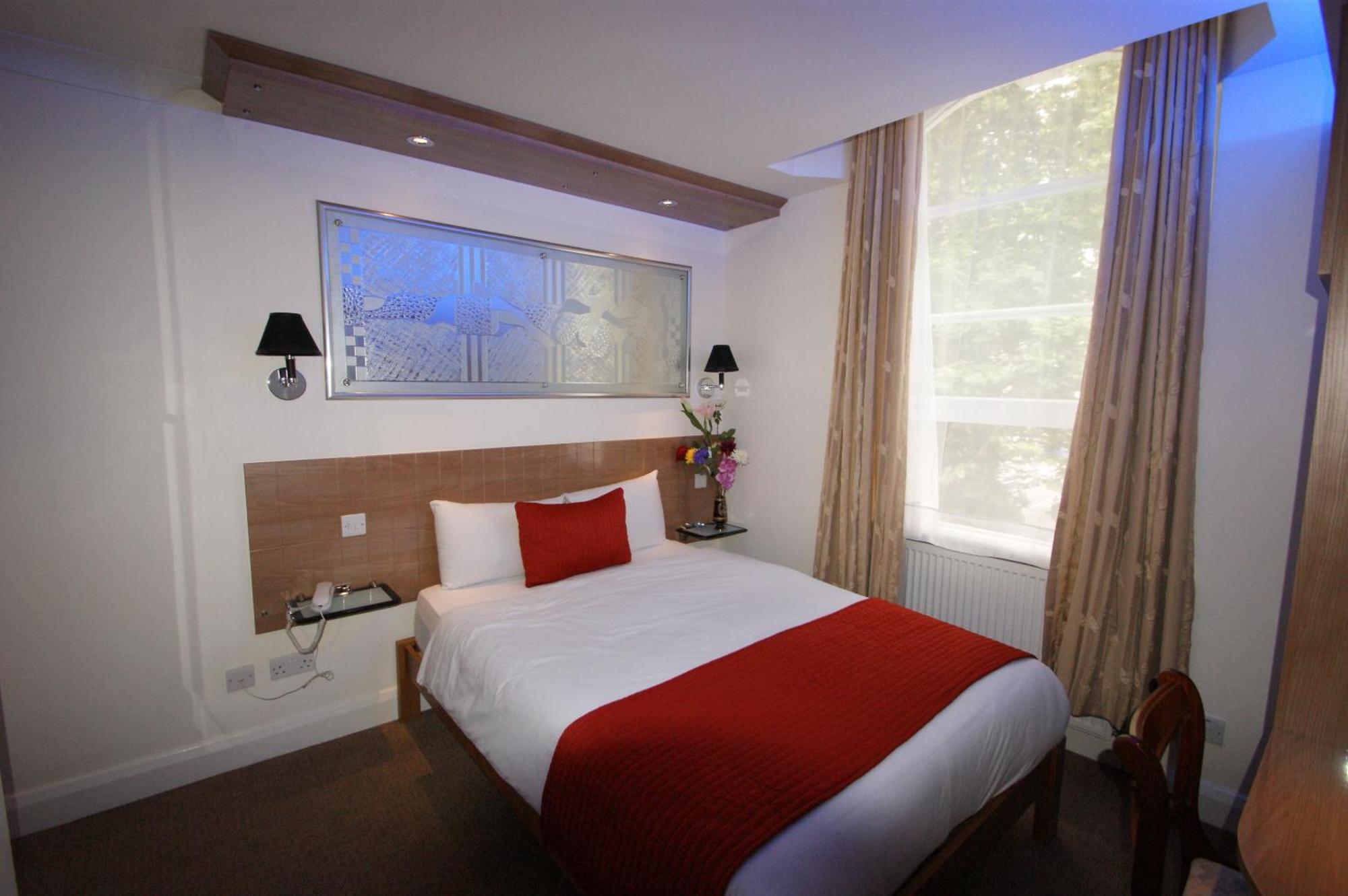 Abbey Court - Hyde Park Hotel 3*