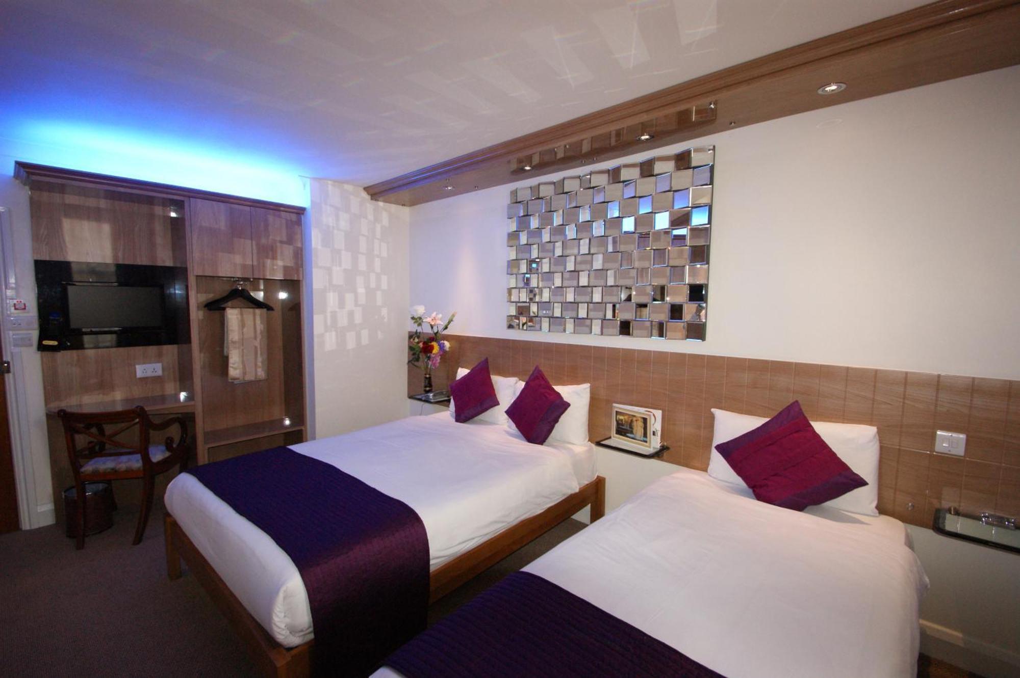Abbey Court - Hyde Park 3*