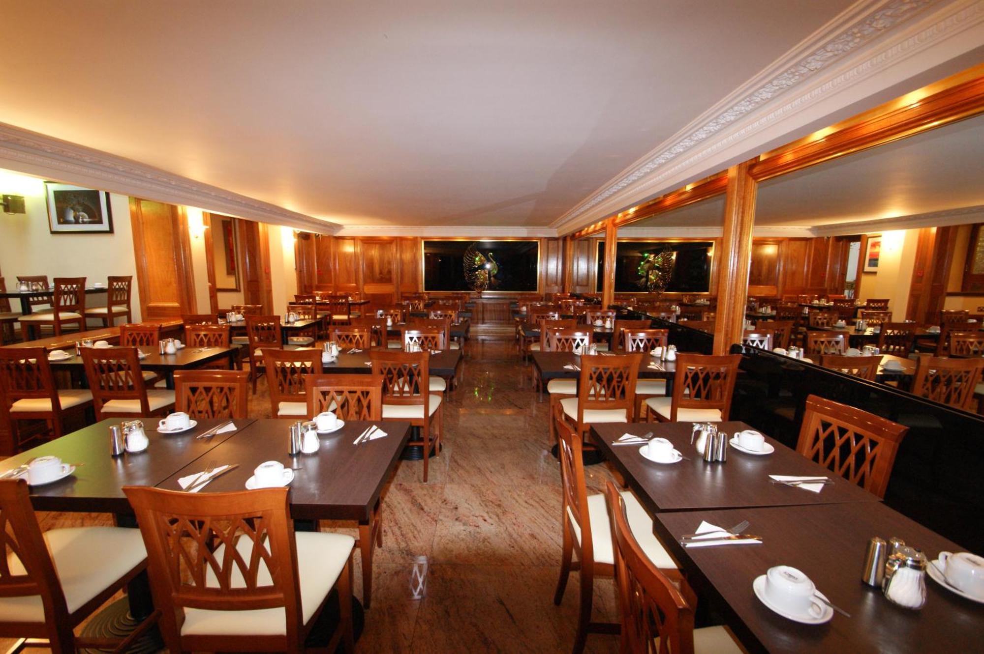 Abbey Court - Hyde Park Hotel