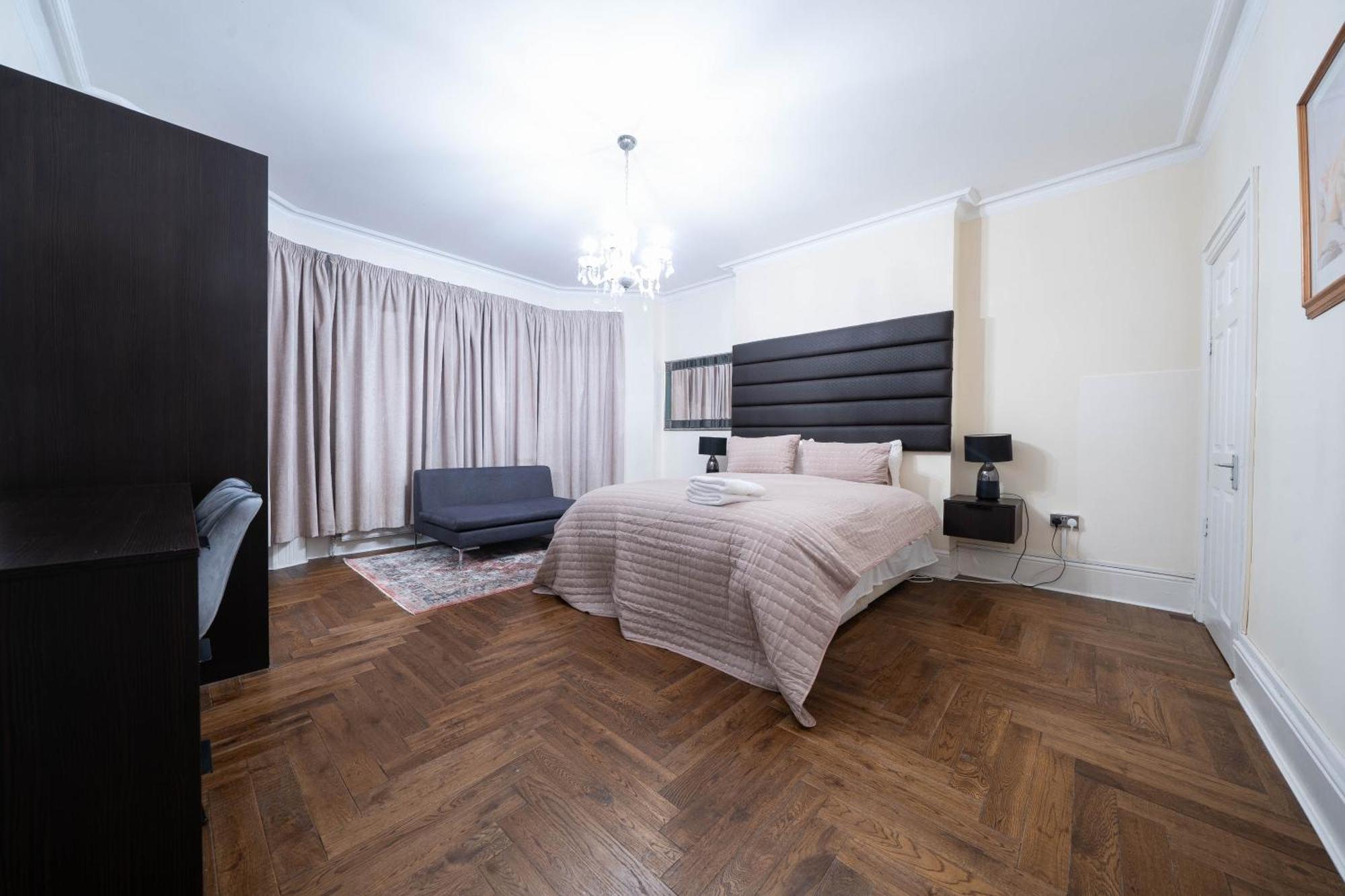 Apartment Hyde Park Serviced London
