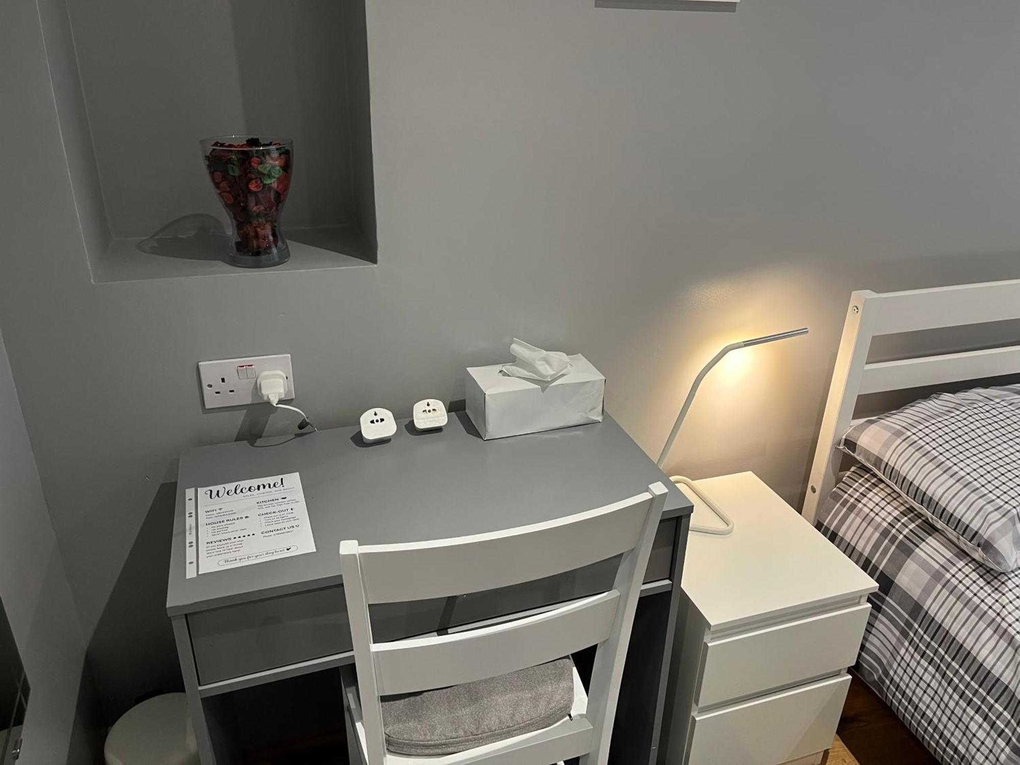 Cosy Next To St Pancras Station Guest house *