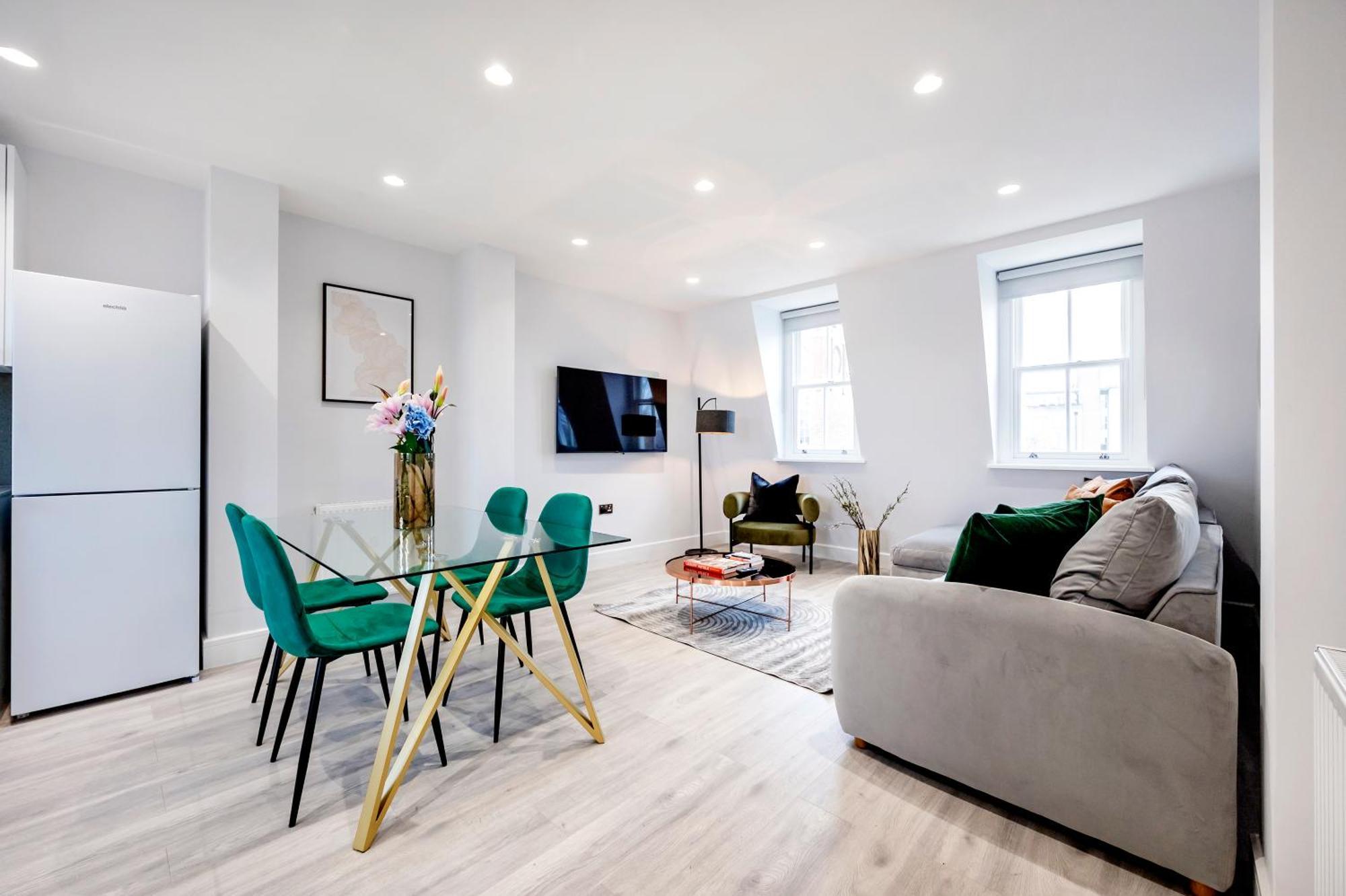 Arcore Premium Angel London