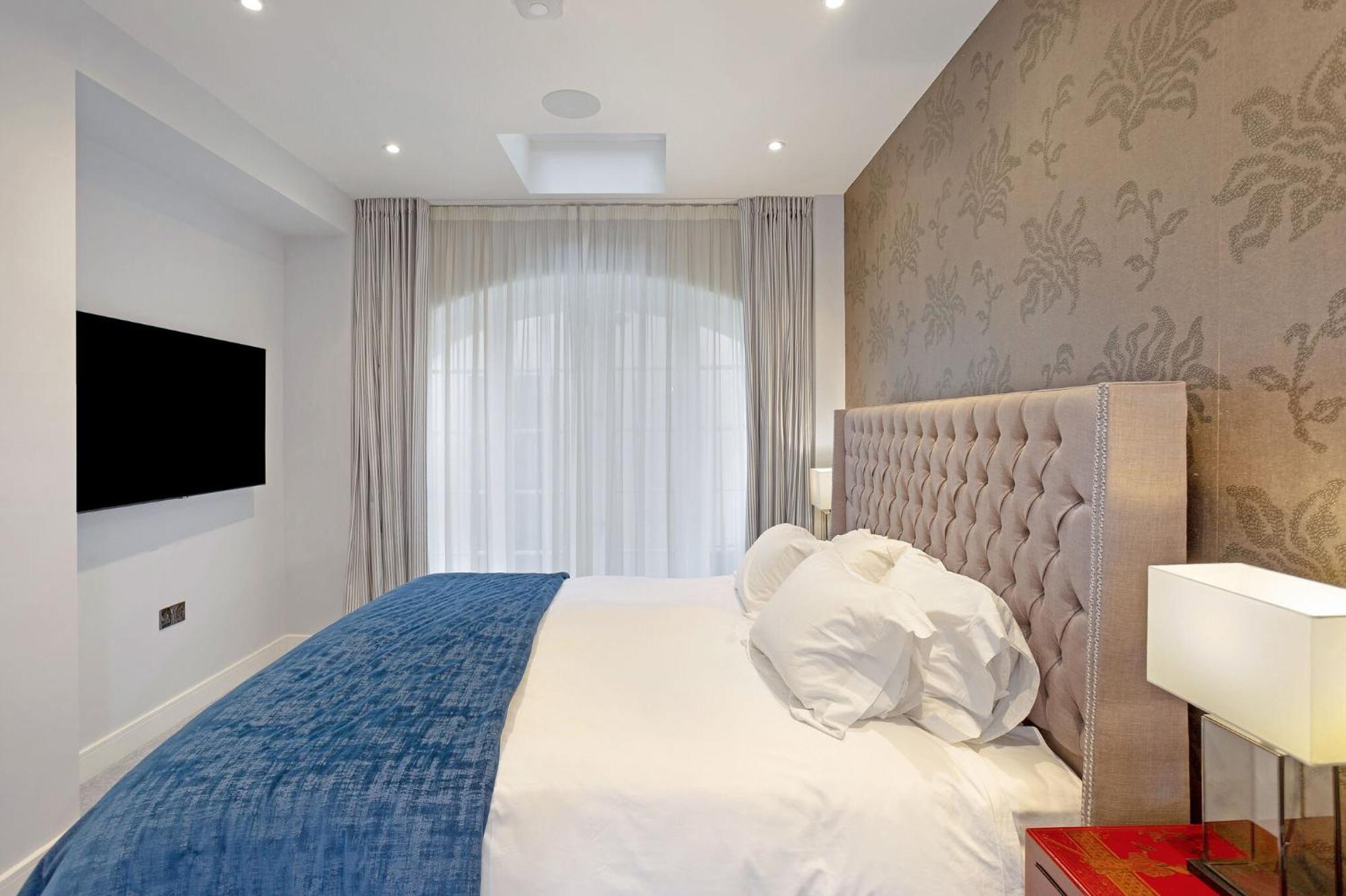 Apartment Modern Kensington Flat 3 Bedrooms And 3 Bathrooms