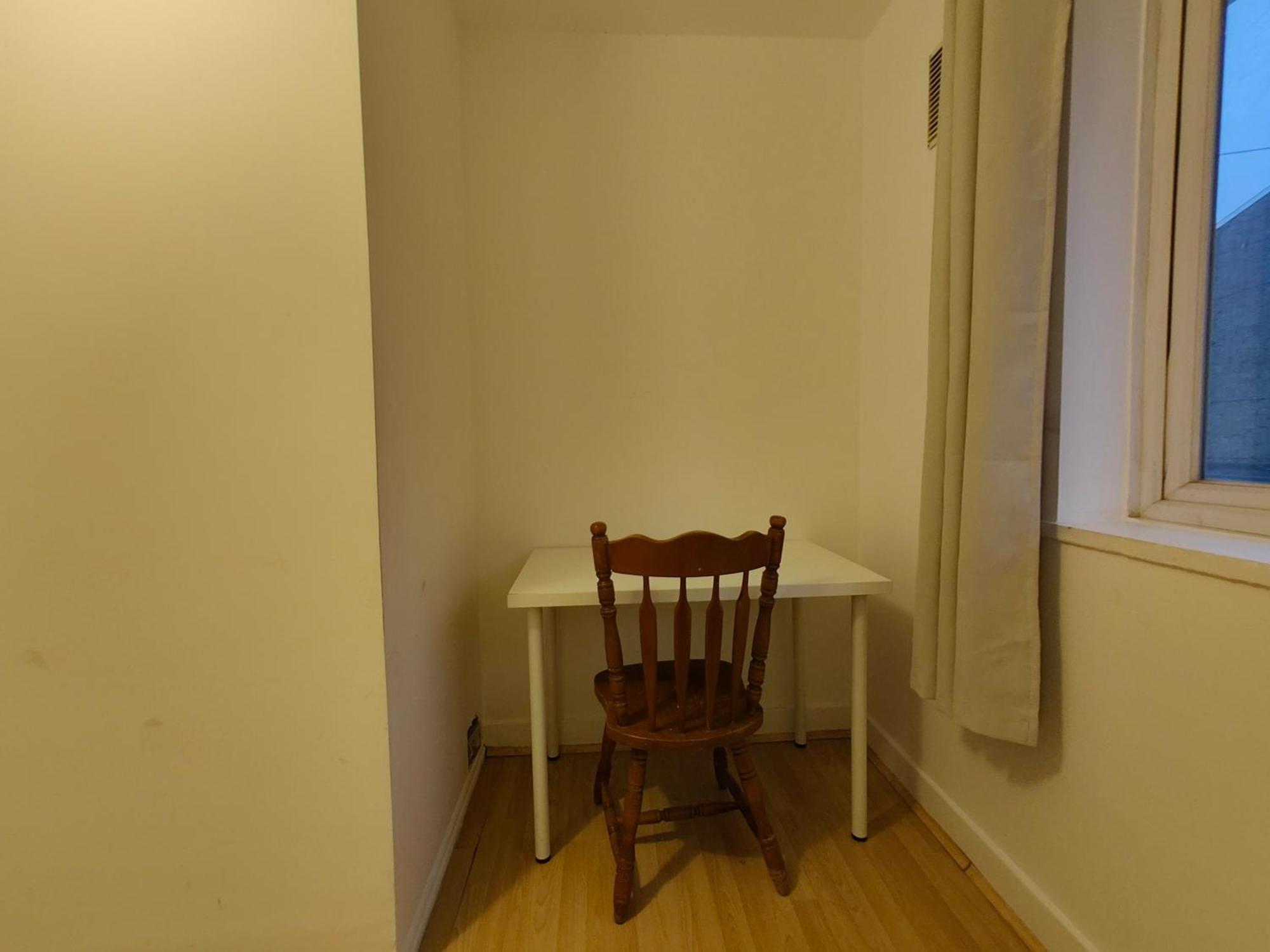 Spacious 4 Beds - Private Bathrooms In Canary Wharf Guest house London