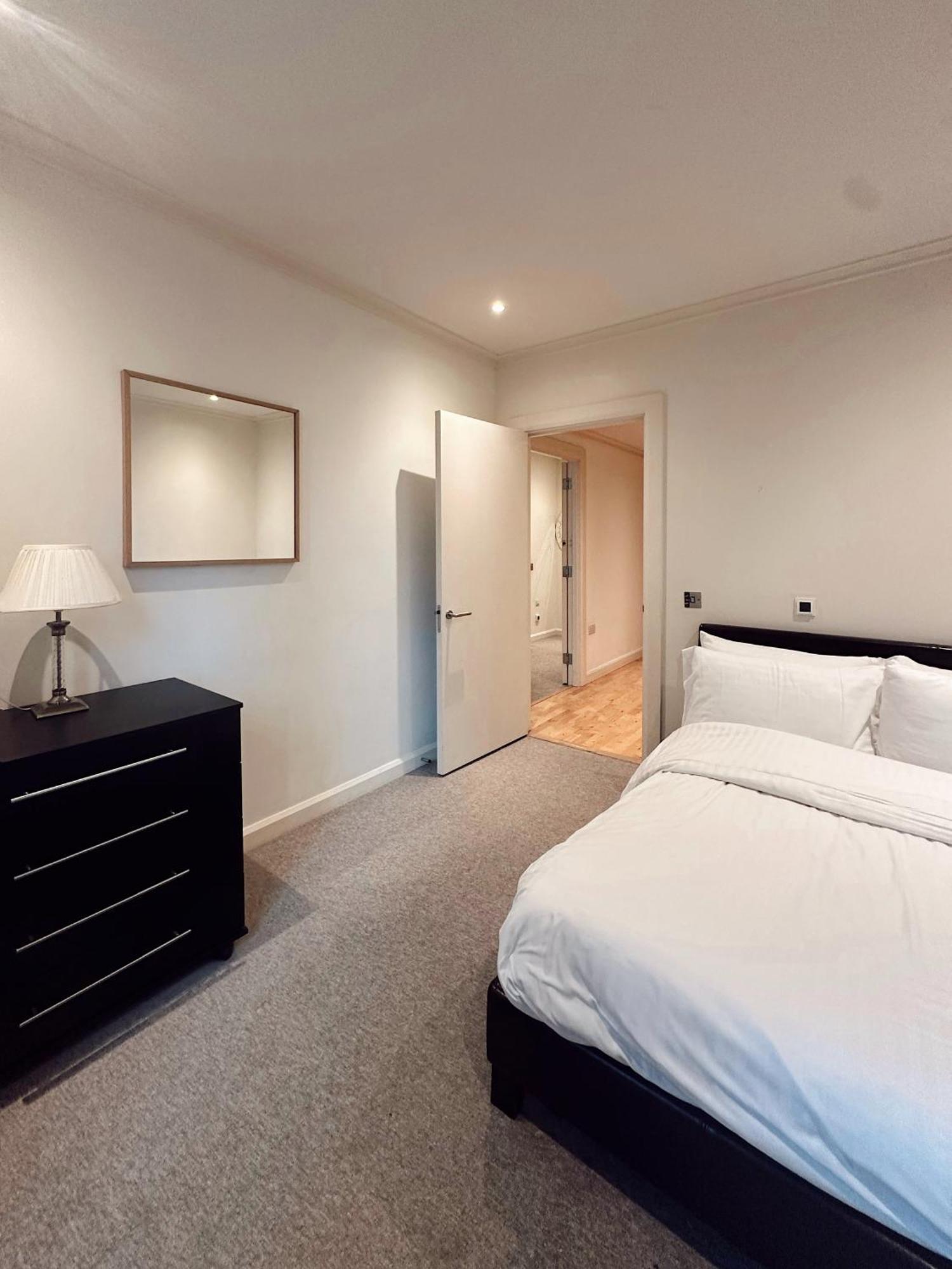 Apartment Modern 2bed-2bath *
