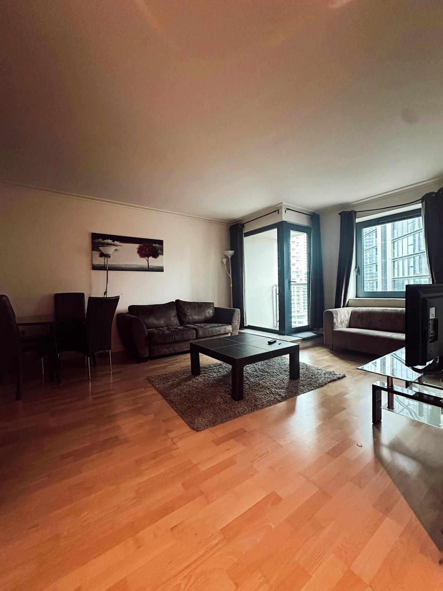 Modern 2bed-2bath * London
