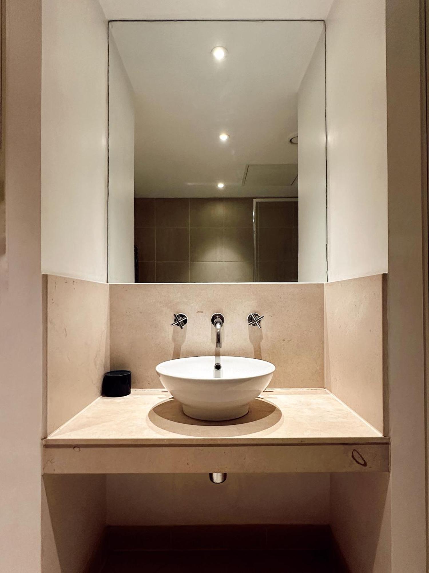 Modern 2bed-2bath Apartment London