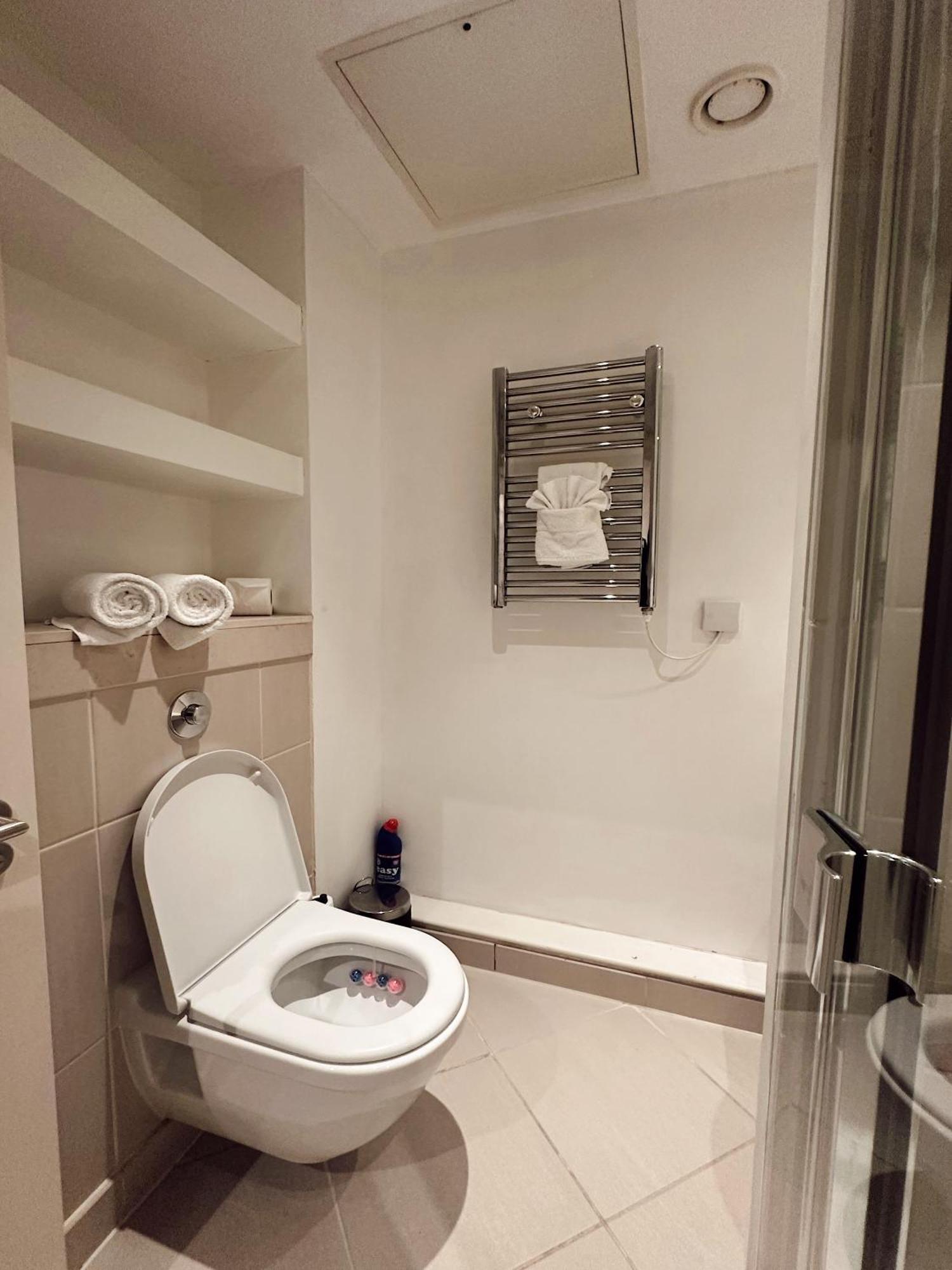 Modern 2bed-2bath London