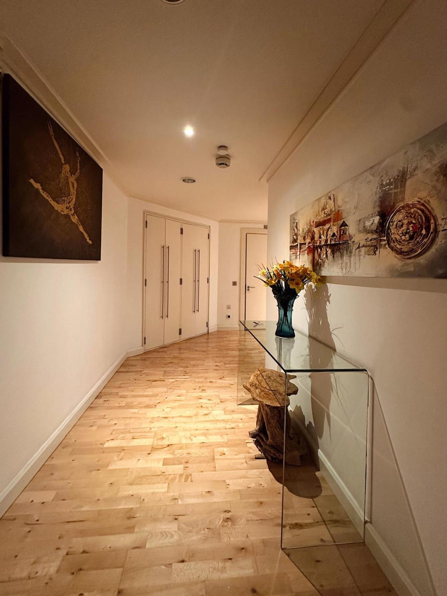 Modern 2bed-2bath London