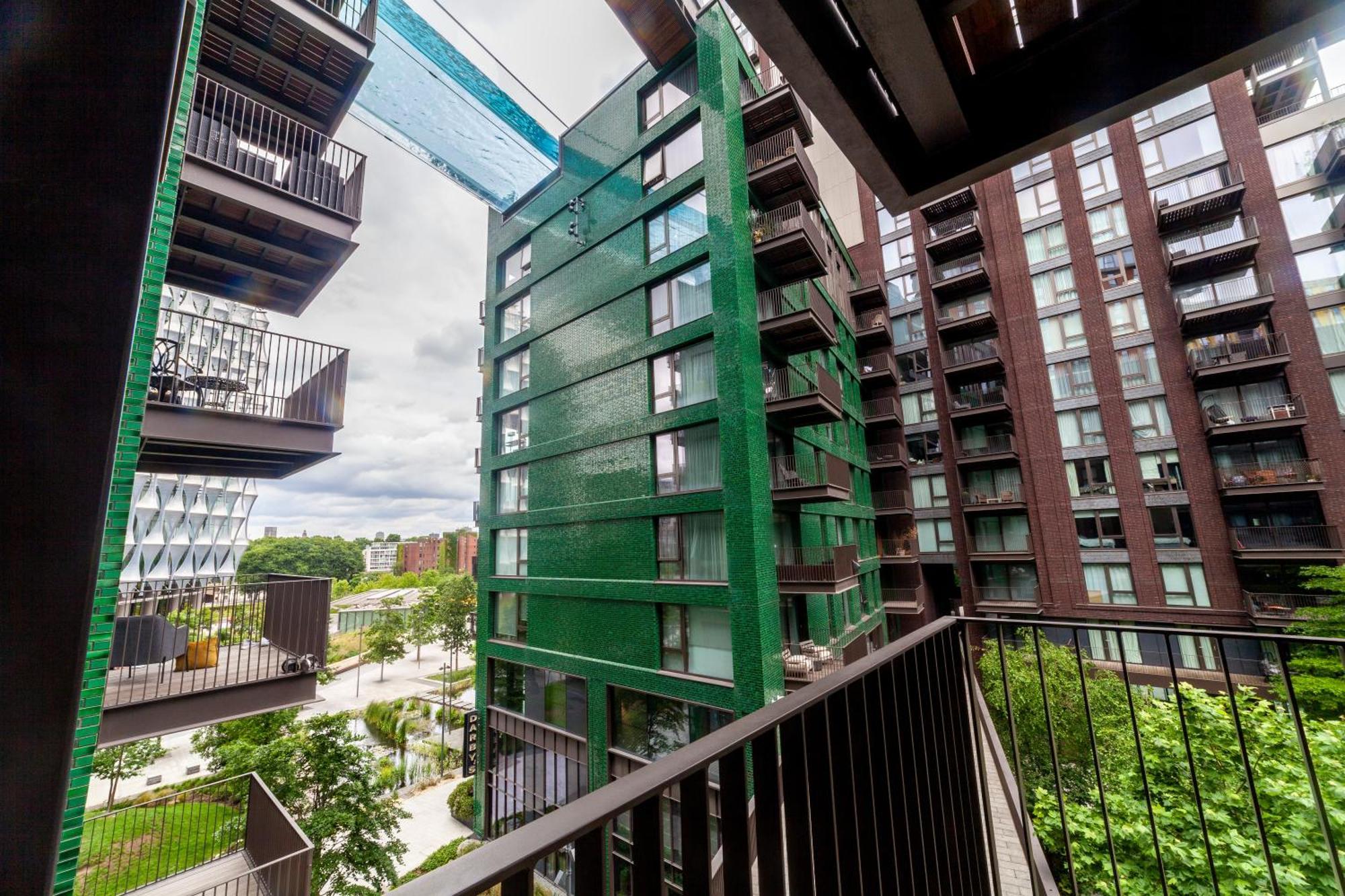 Gorgeous 2bdr Apartment, Communal Garden