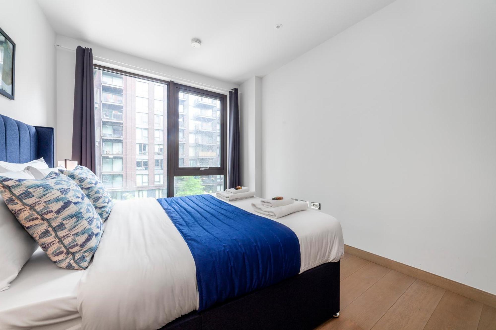 Gorgeous 2bdr Apartment, Communal Garden Apartment *