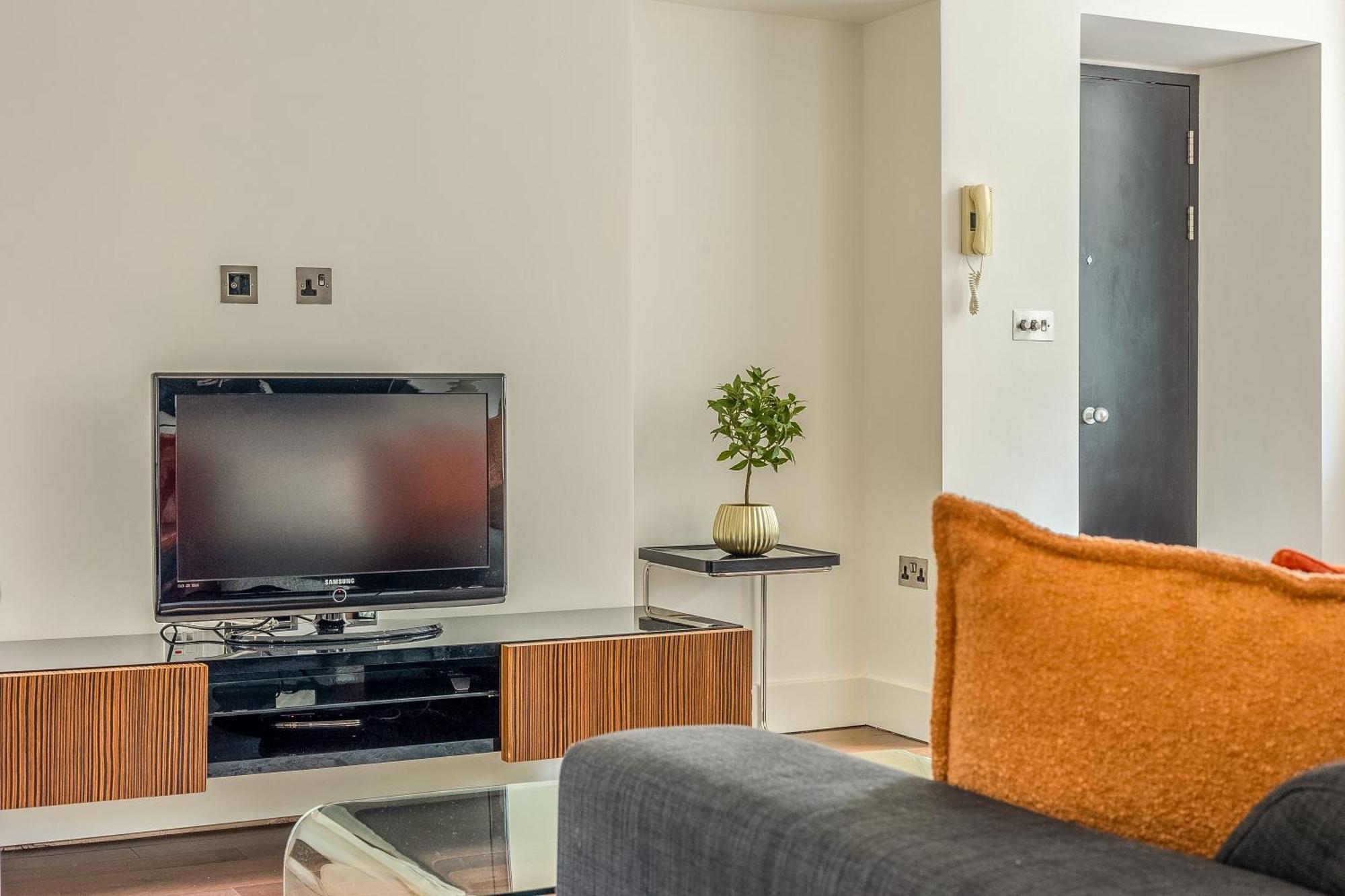 Apartment Central Serviced 3 Minutes From Blackfriars Station London