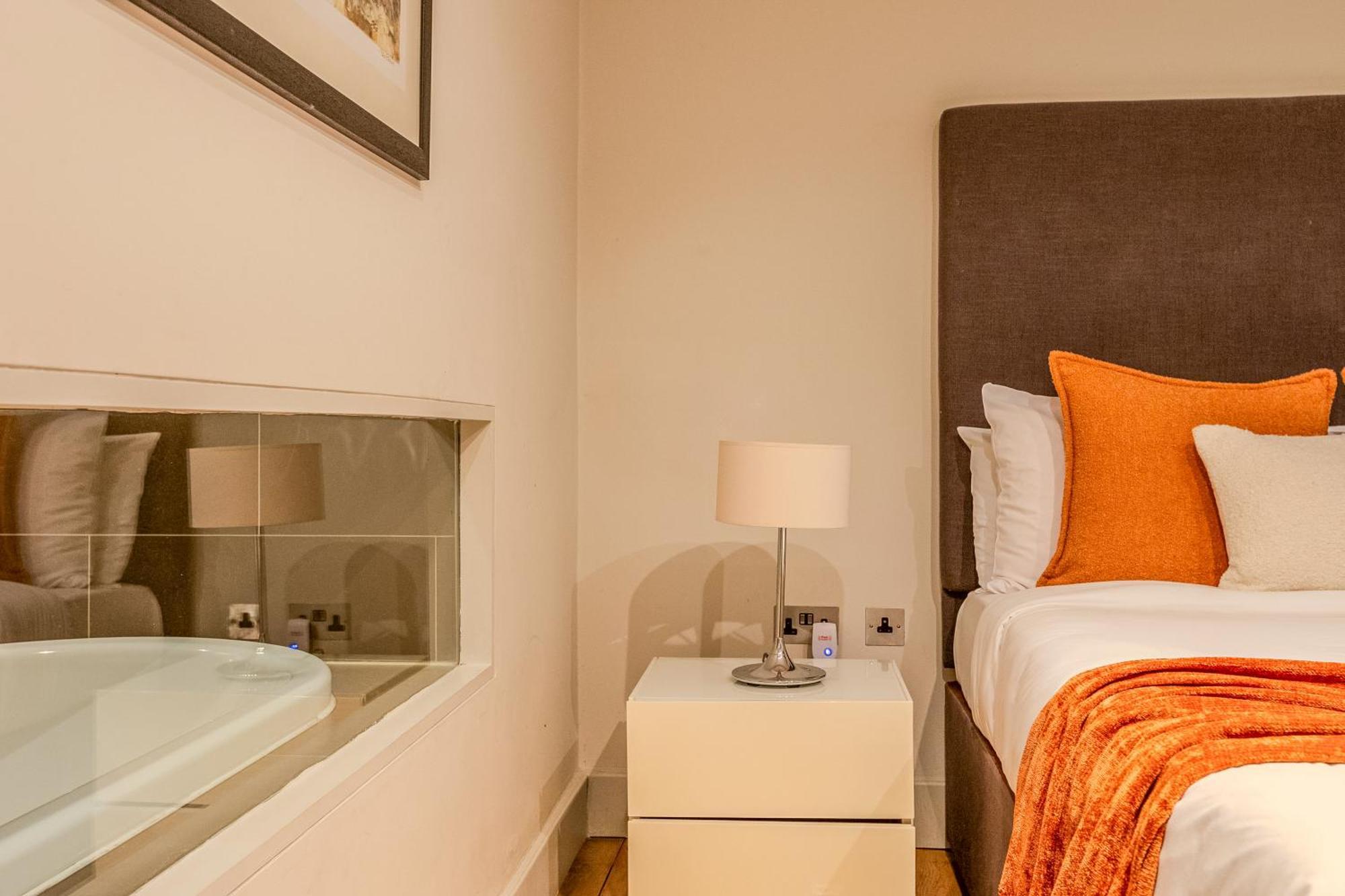 Central Serviced 3 Minutes From Blackfriars Station Apartment London