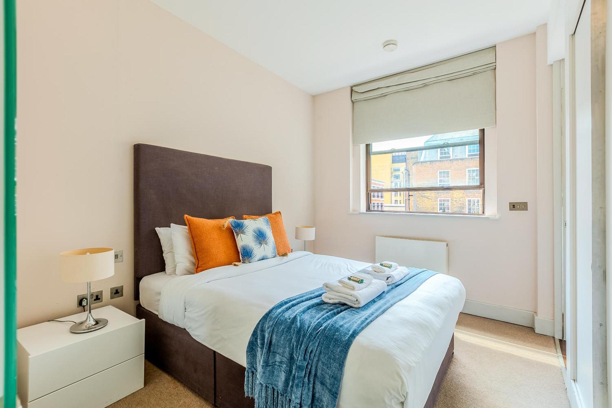 Central Serviced 3 Minutes From Blackfriars Station Apartment London