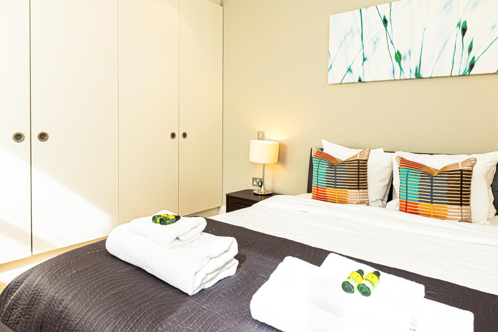 Apartamento Stunning Serviced Apartments, Steps From Monument Station *