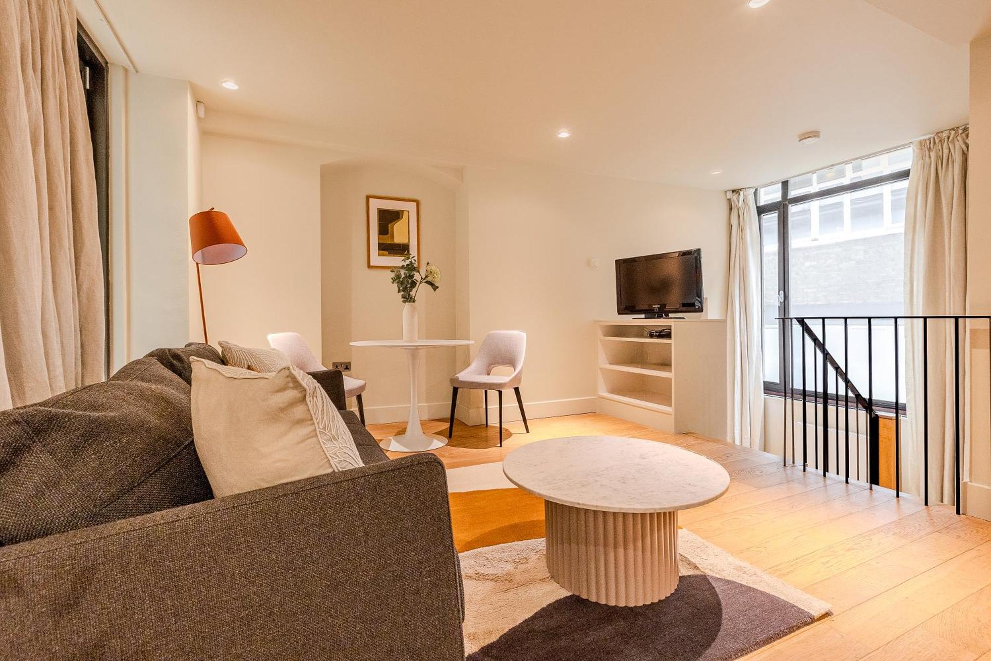 Apartment Central Serviced 3 Minutes From Blackfriars Station *
