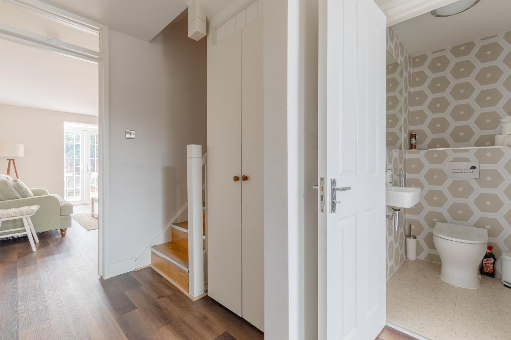 Apartment Cosy 4bd Flat In Stockwell With Private Patio