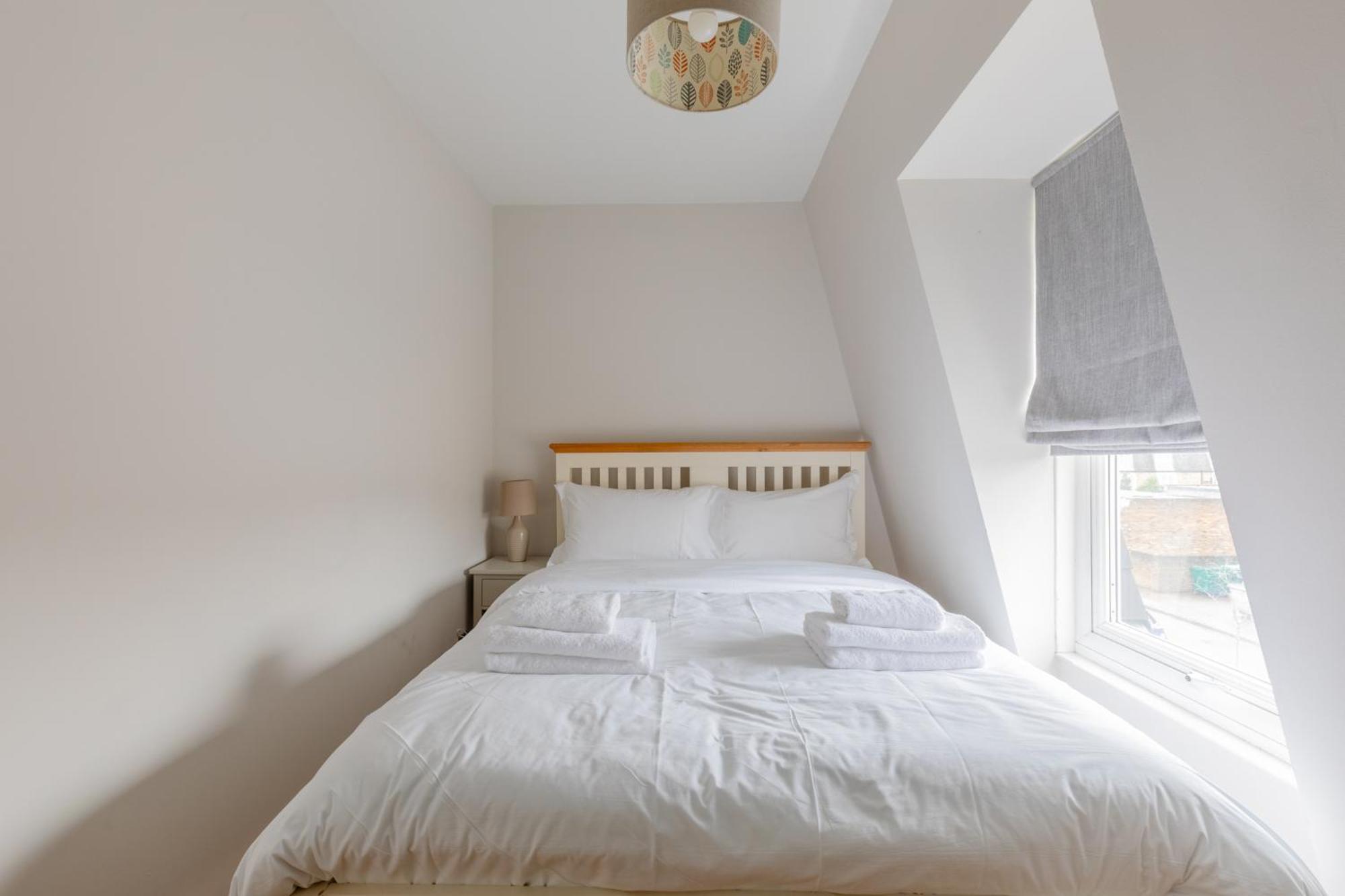 Apartment Cosy 4bd Flat In Stockwell With Private Patio *